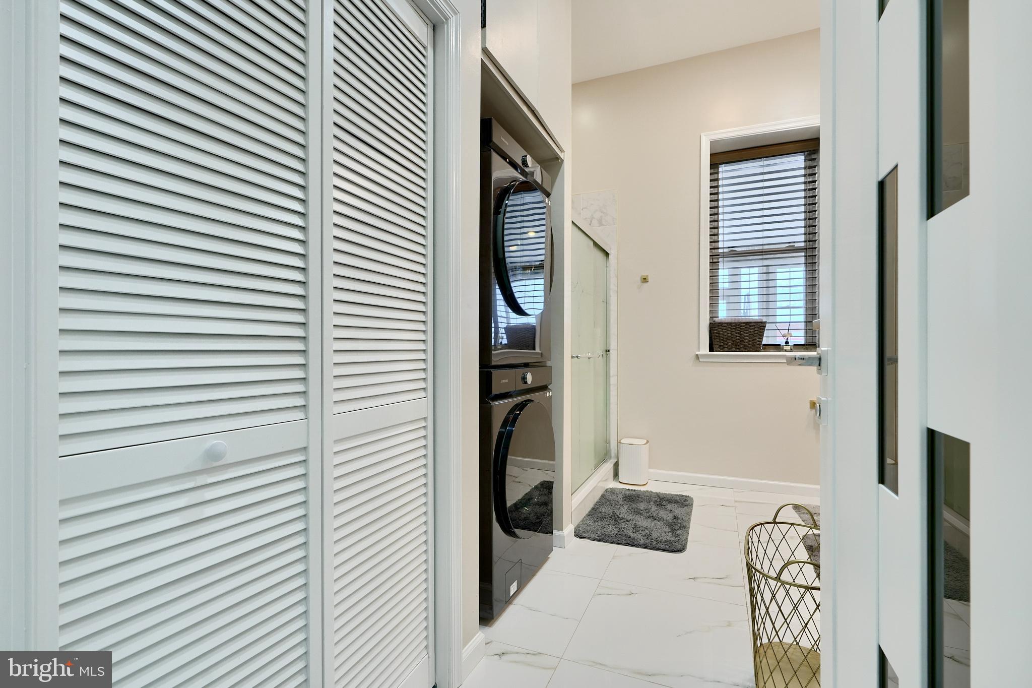 HARNEY - Residential