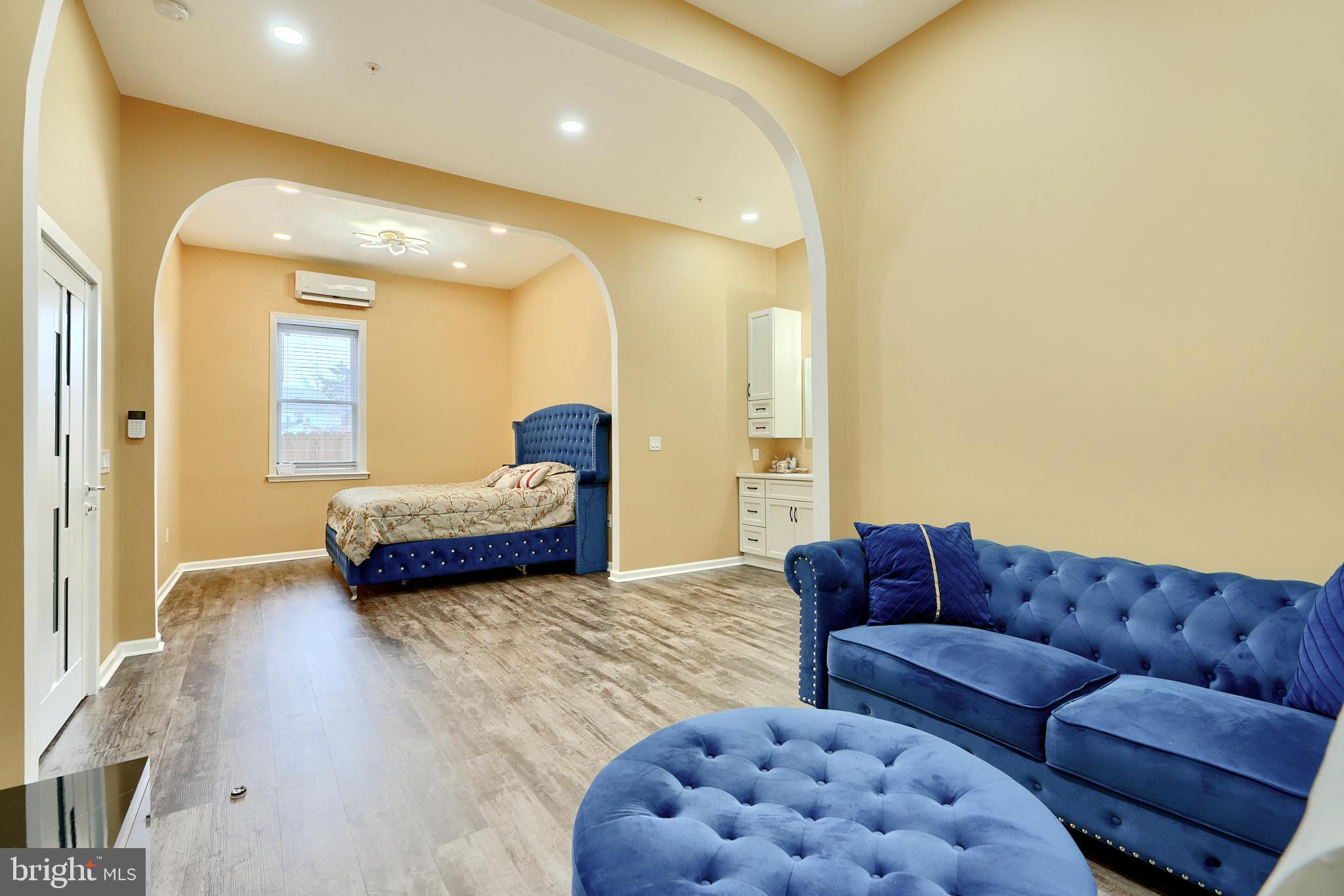 HARNEY - Residential