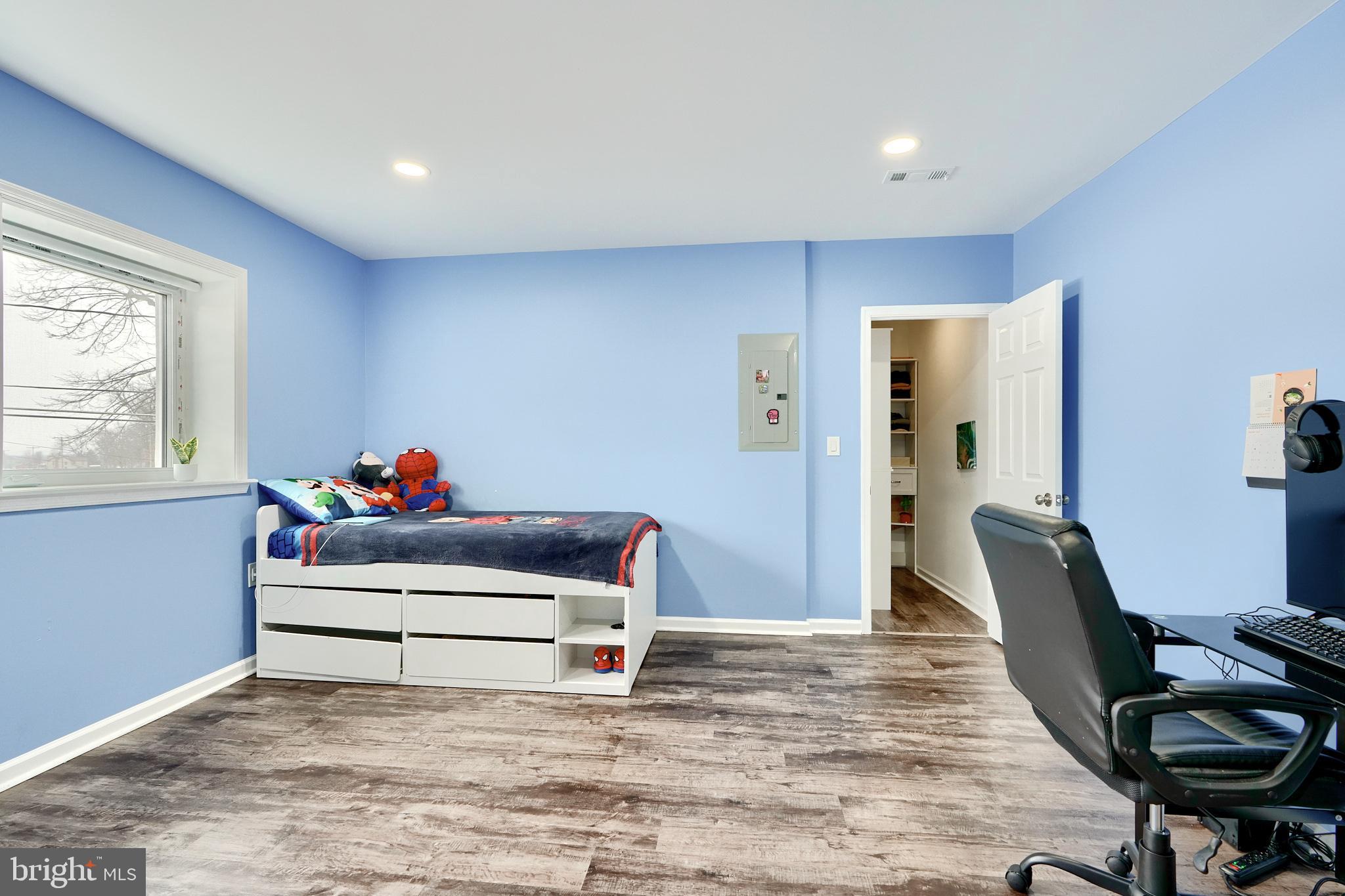 HARNEY - Residential