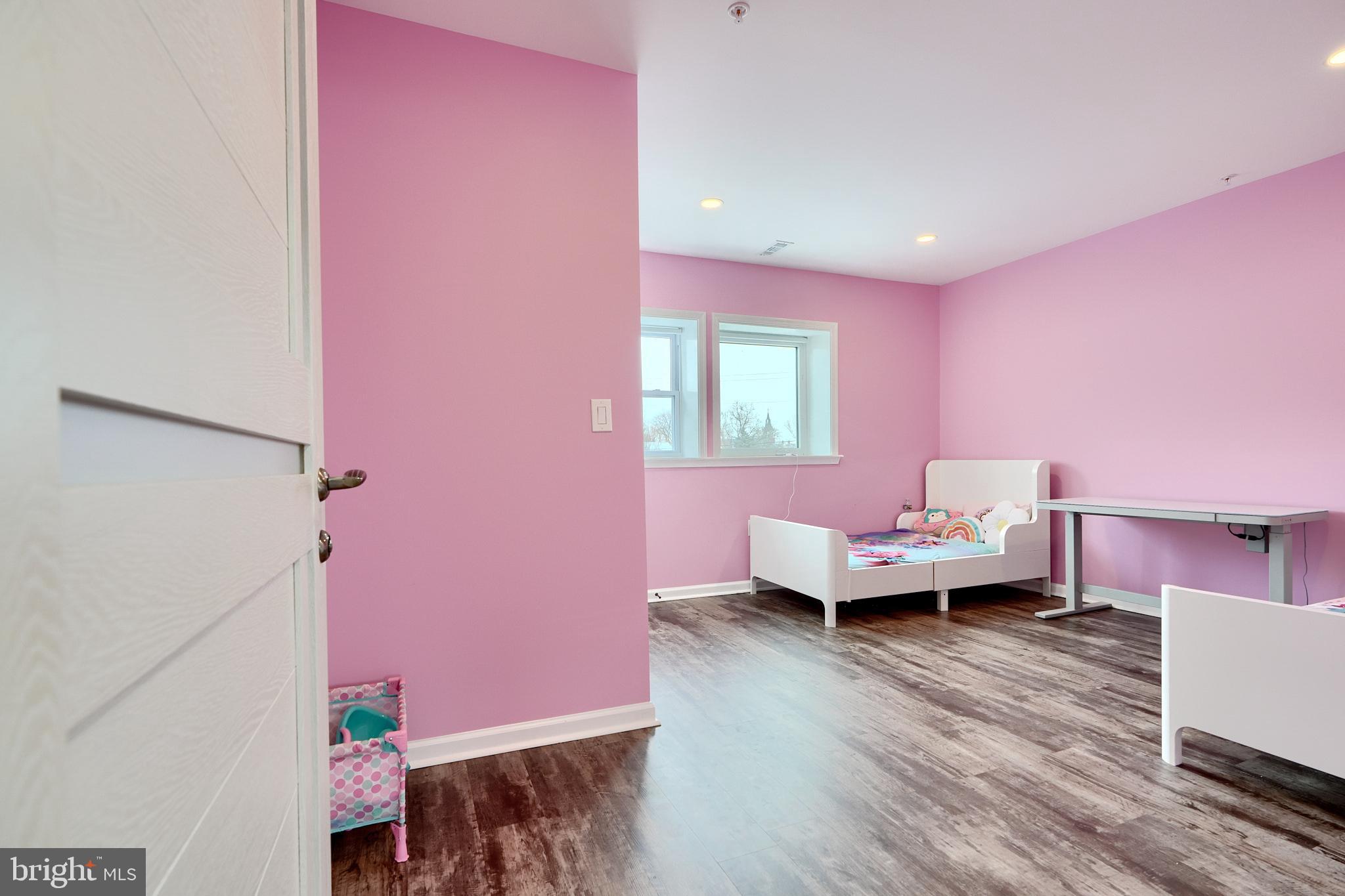 HARNEY - Residential