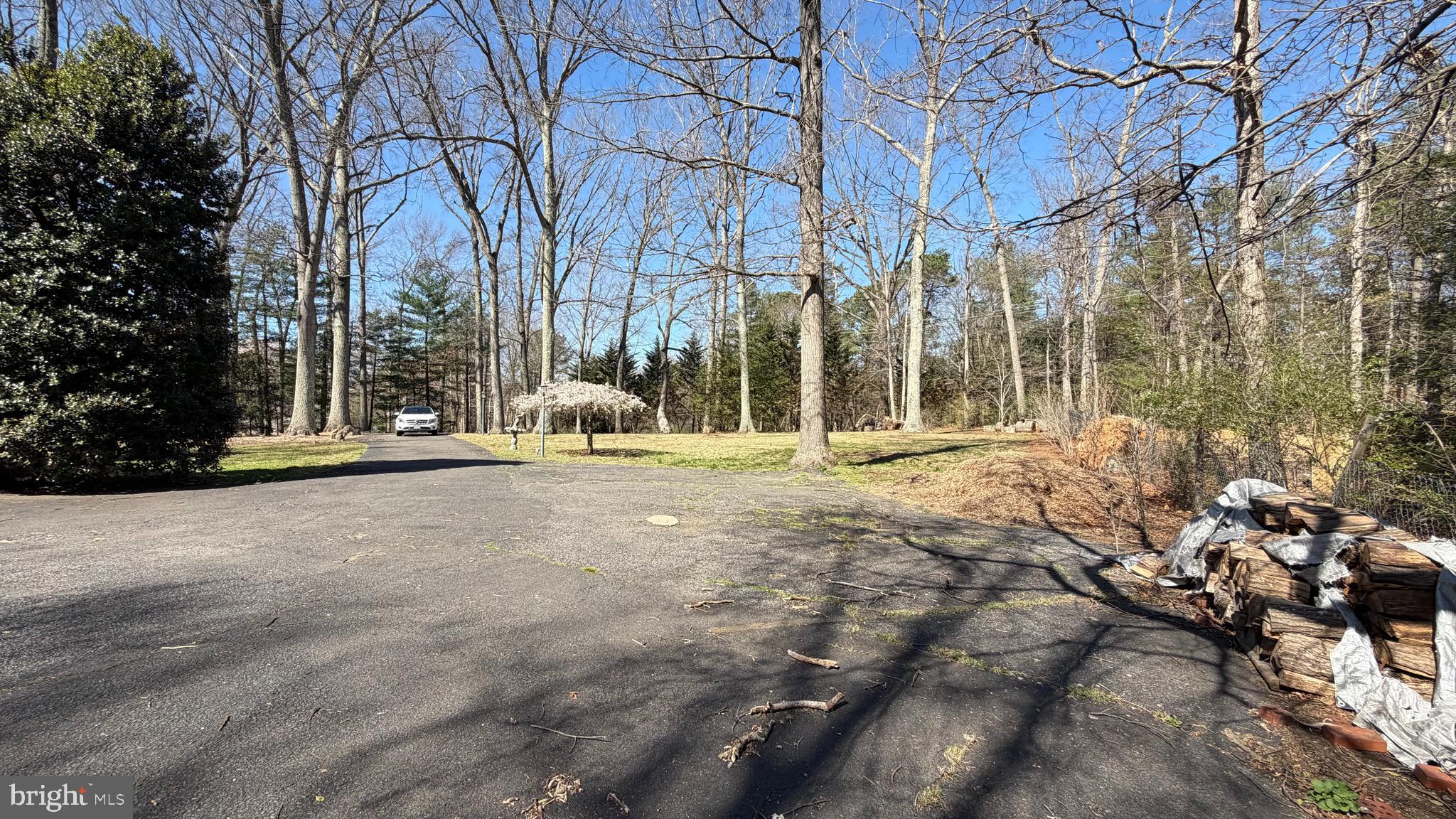 WOODSLOPE - Residential