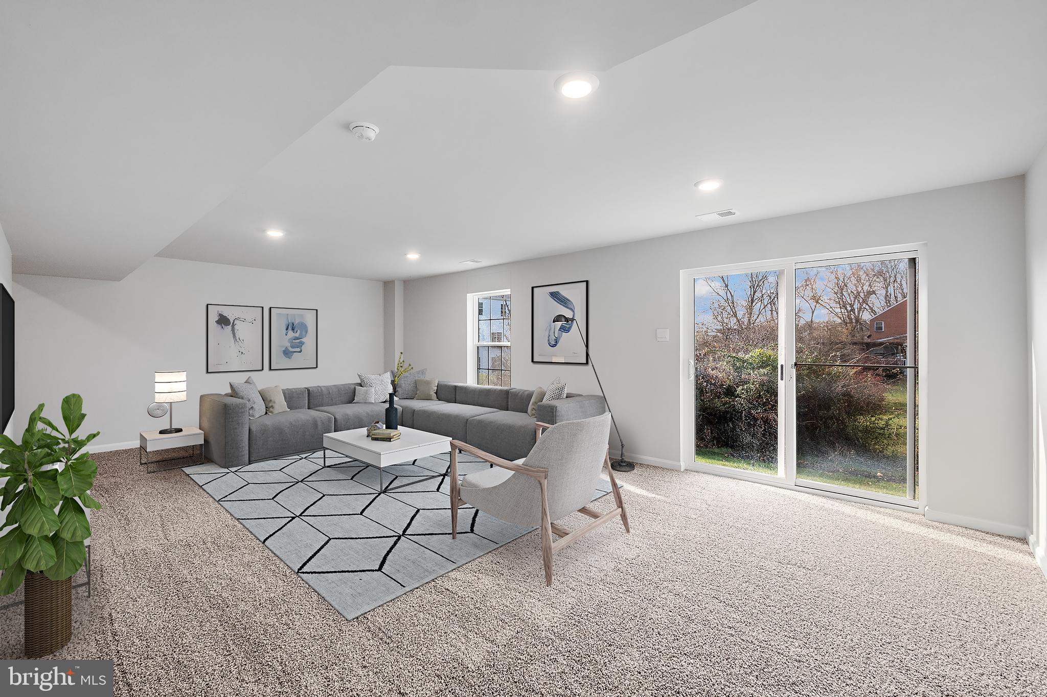 TOLLHOUSE WOODS - Residential