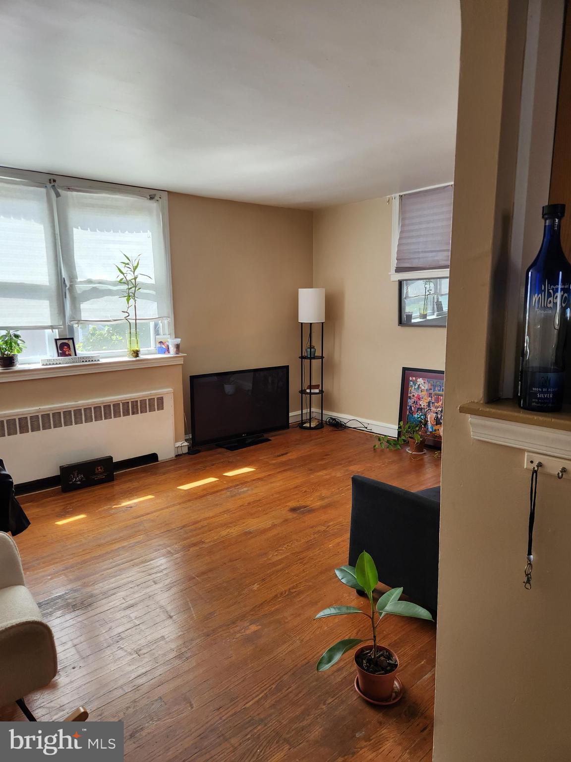 7925 CEDARBROOK AVENUE