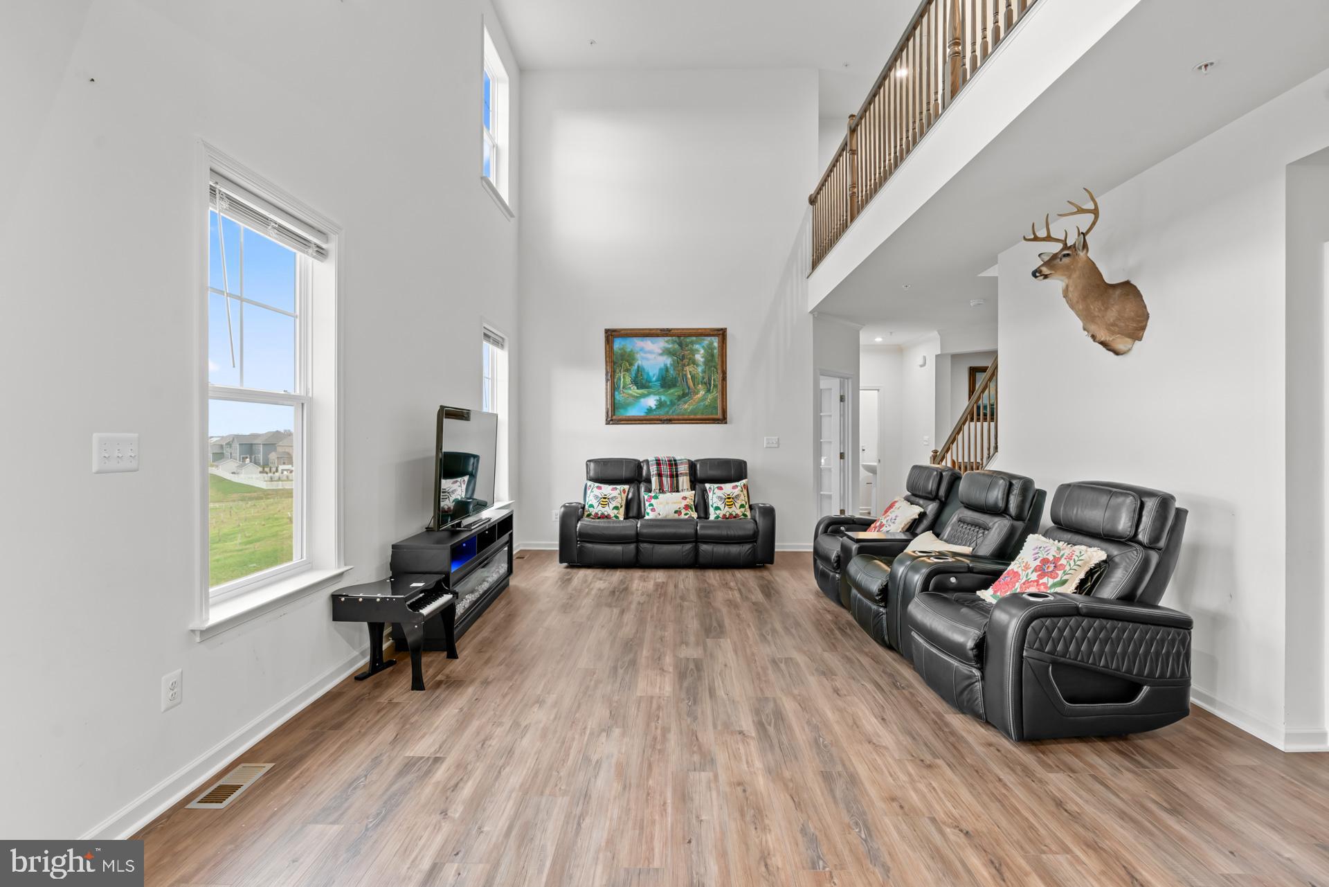 WEST FIELDS - Residential