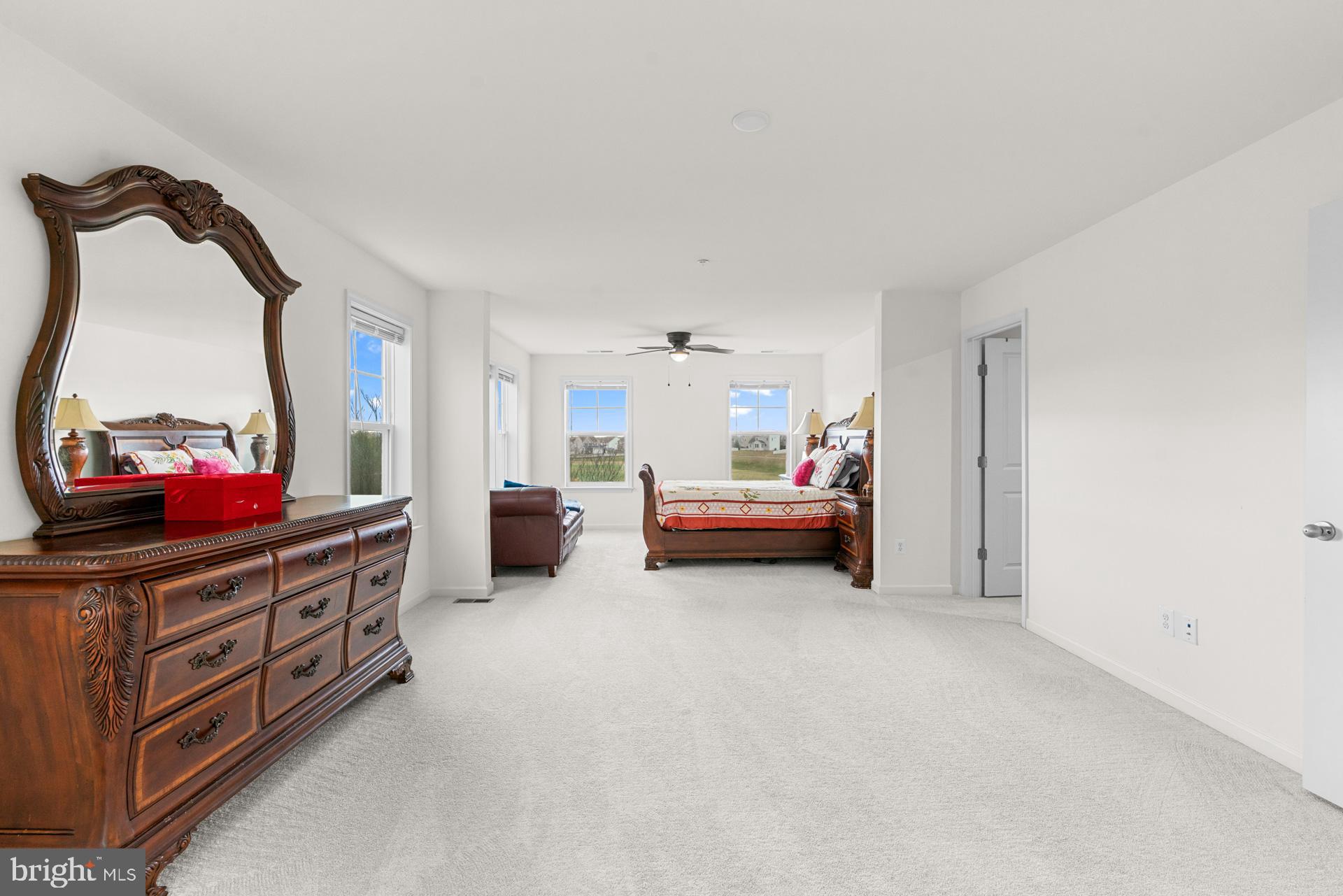 WEST FIELDS - Residential