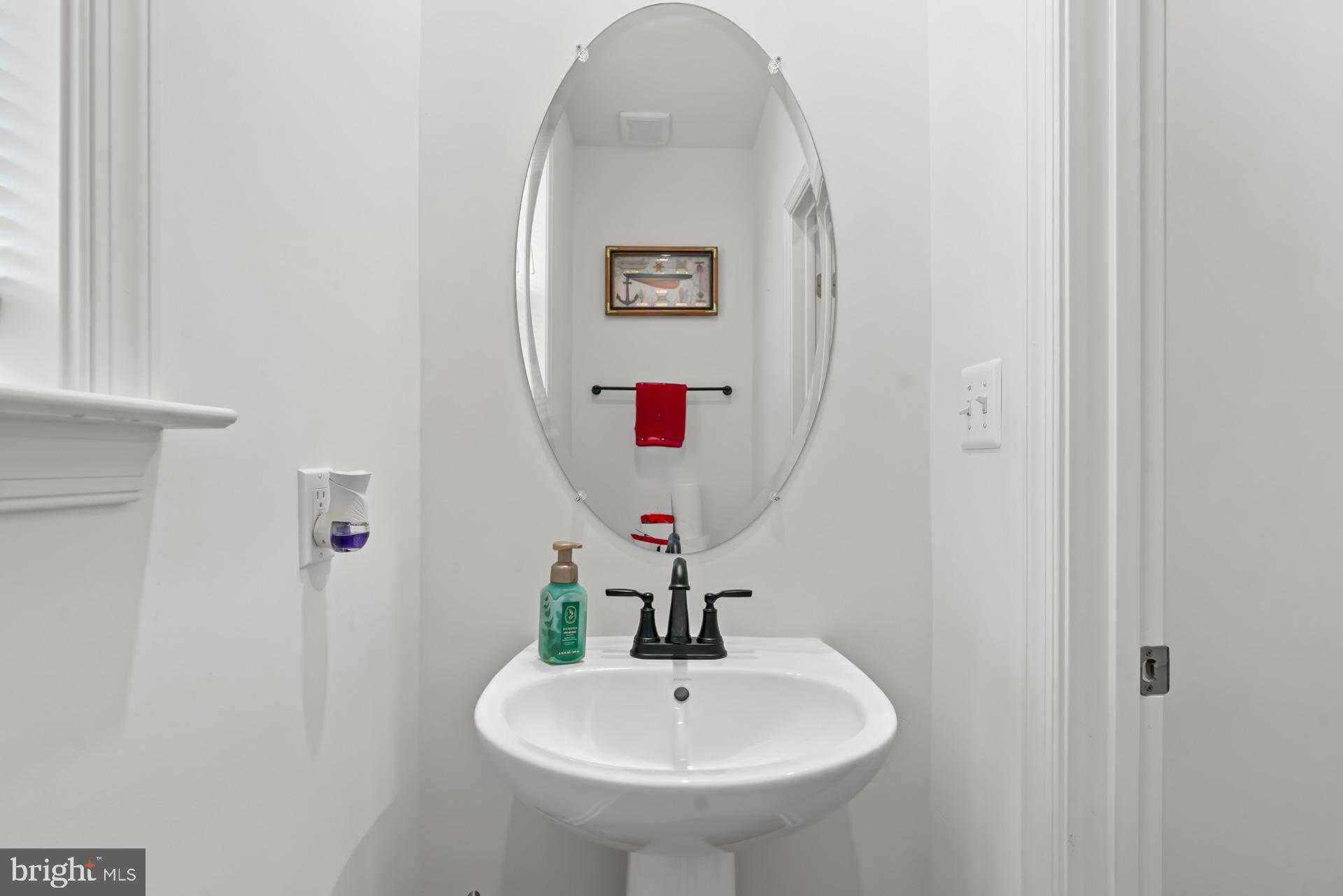 WEST FIELDS - Residential