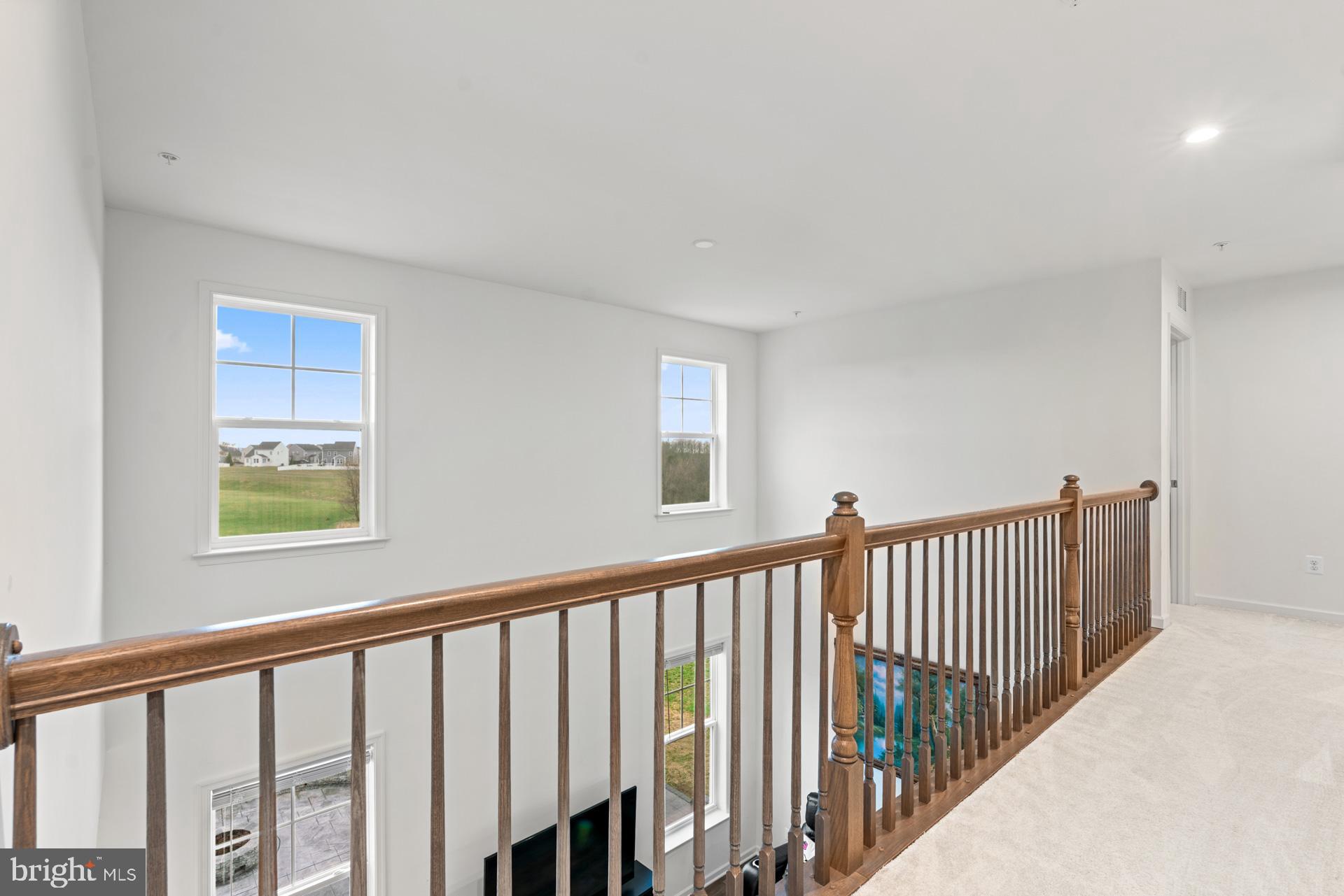 WEST FIELDS - Residential