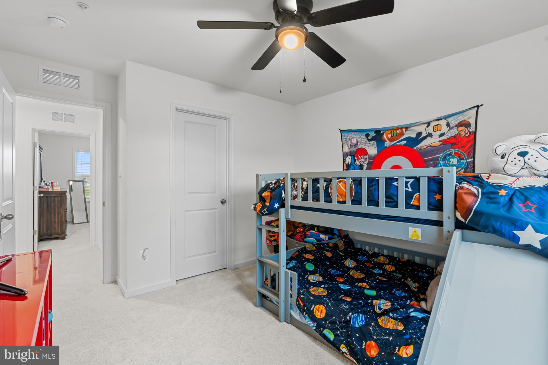 WEST FIELDS - Residential