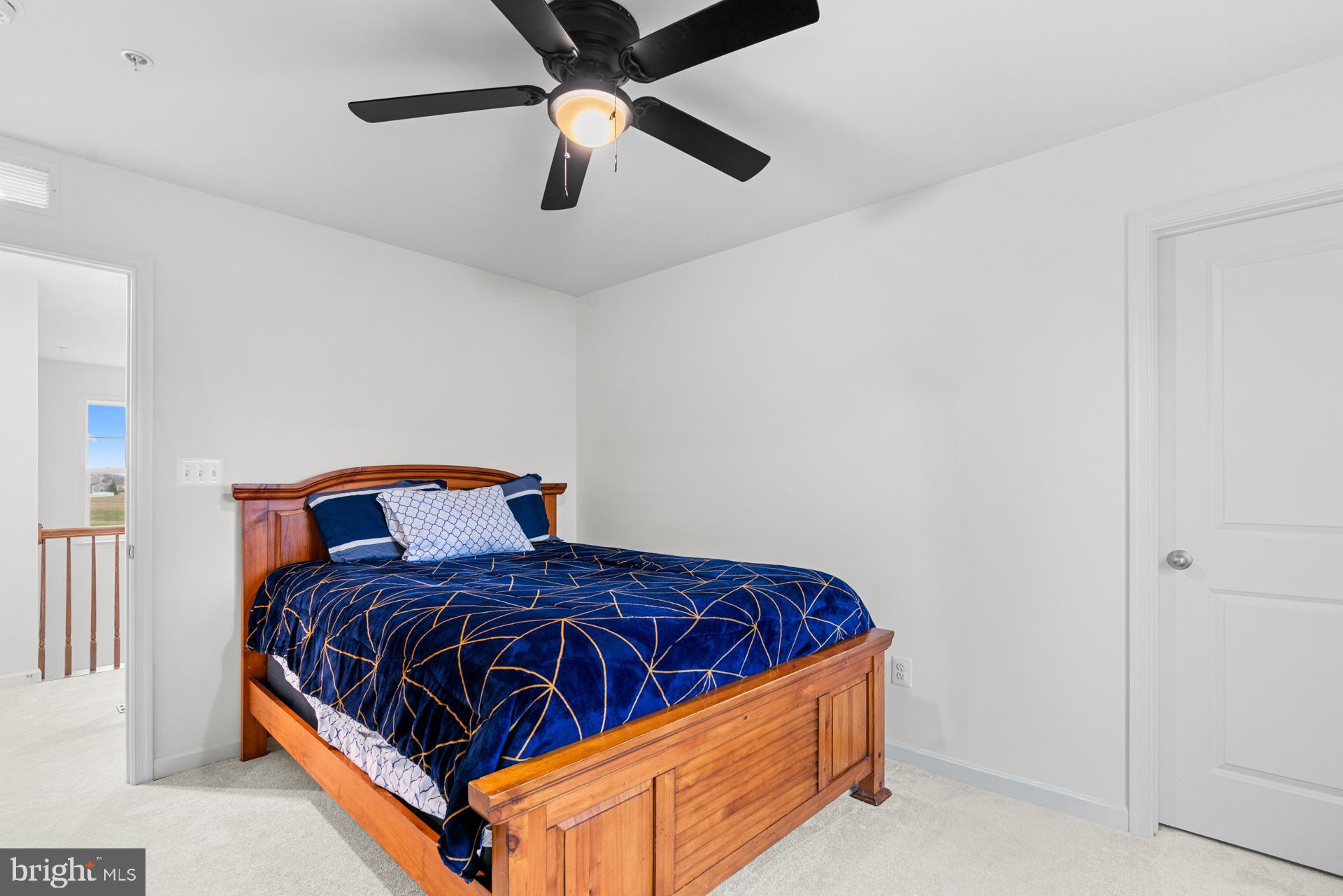 WEST FIELDS - Residential