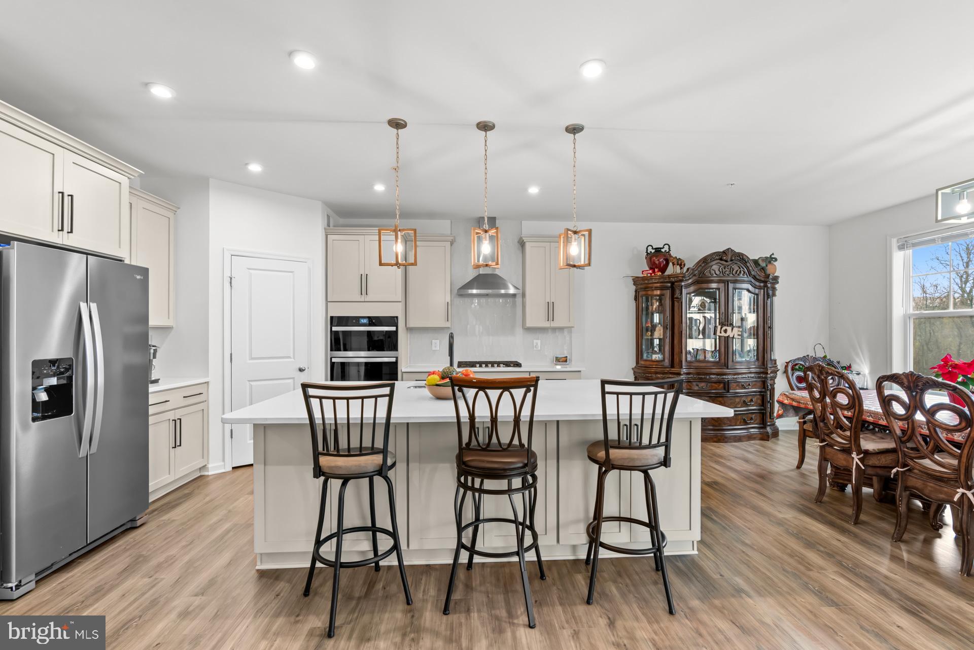 WEST FIELDS - Residential