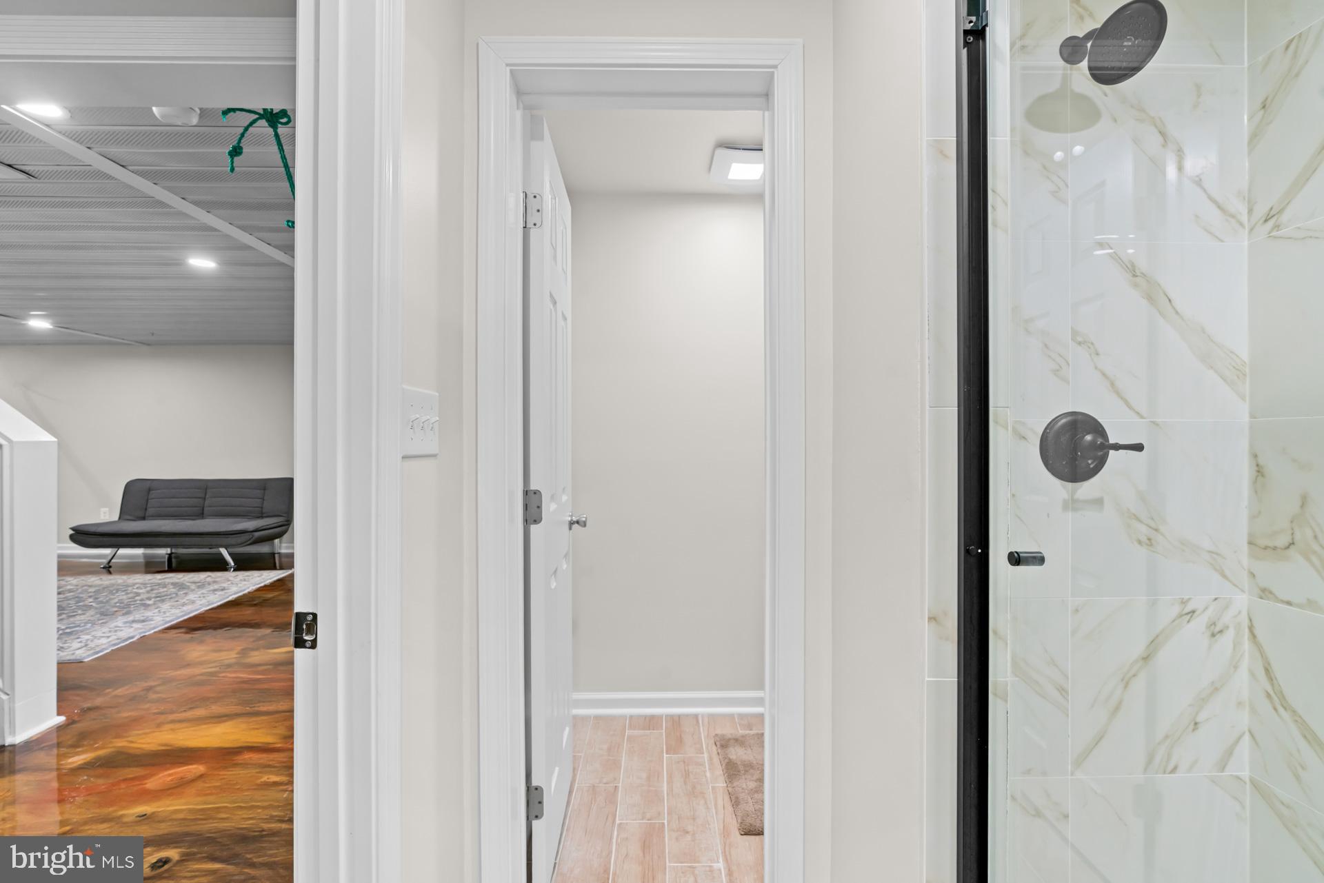 WEST FIELDS - Residential