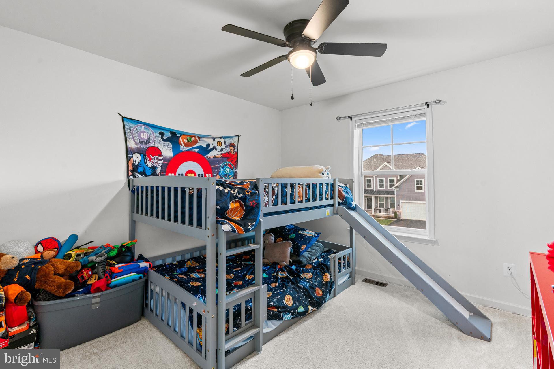 WEST FIELDS - Residential