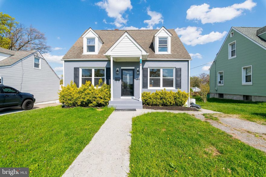 DONT MISS THIS OPPURTUNITY TO OWN THIS COMPLETELY RENOVATED HOUSE!
 5BR. 3 BATHS, BIG NICE DECK, DRIVEWAY AND BIG SIZE YARD.  BEAUTIFUL CEILING DESIGN IN DINING ROOM AND LIVING ROOM WITH A BEAUTIFUL CHANDLIER. GOURMET KITCHEN INCLUDES NEW APPLIANCES,GRANITE COUNTERTOPS, AND HARDWOOD FLOOR THROUGHOUT THE MAIN LEVEL  .GORGEOUS CERAMIC TILE IN THE KITCHEN, BATHROOMS AND FINSHED BASEMENT  .  MASTER BEDROOM INCLUDING MASTERBATH AND A CLOSET.  
EVERYTHING YOU NEED FOR YOUR DREAM HOUSE!
 COME AND CHECK IT OUT.