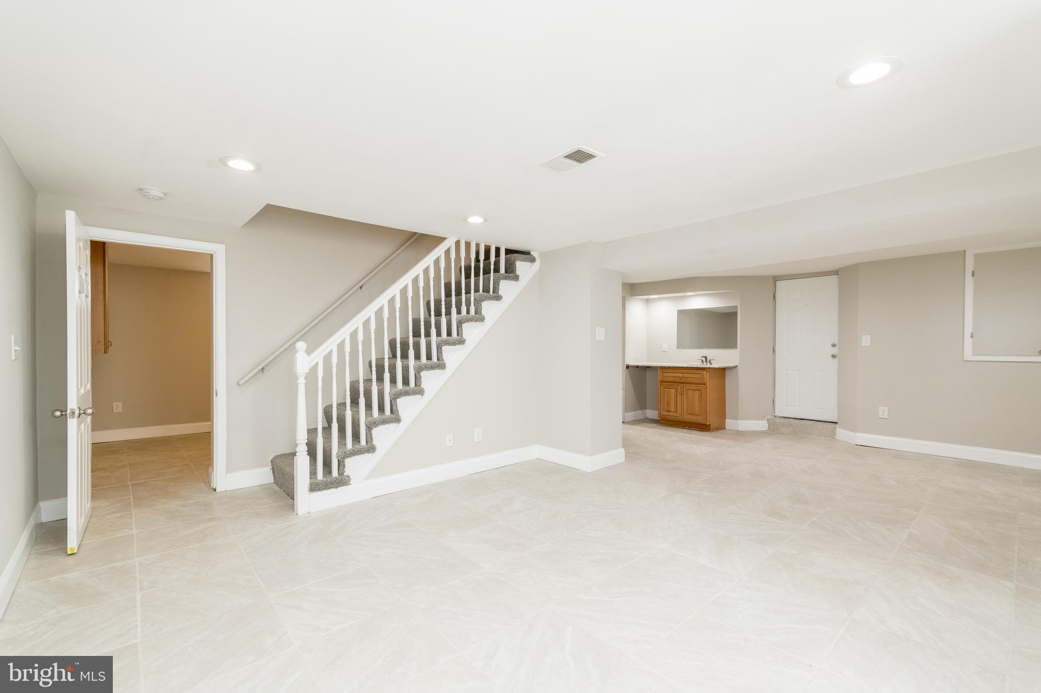 PARKVILLE - Residential