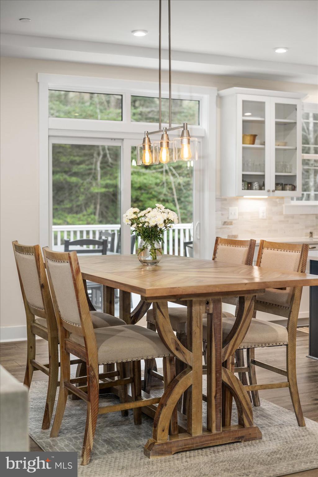 GLEN RIDDLE - Residential