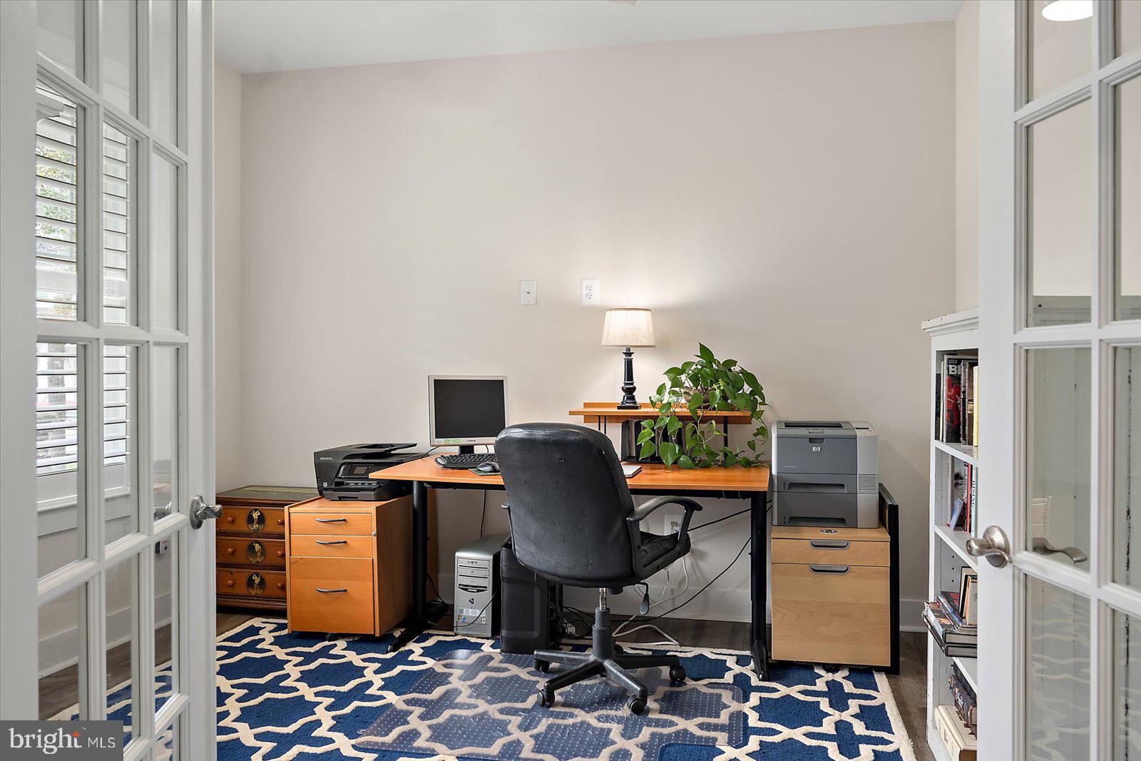 GLEN RIDDLE - Residential