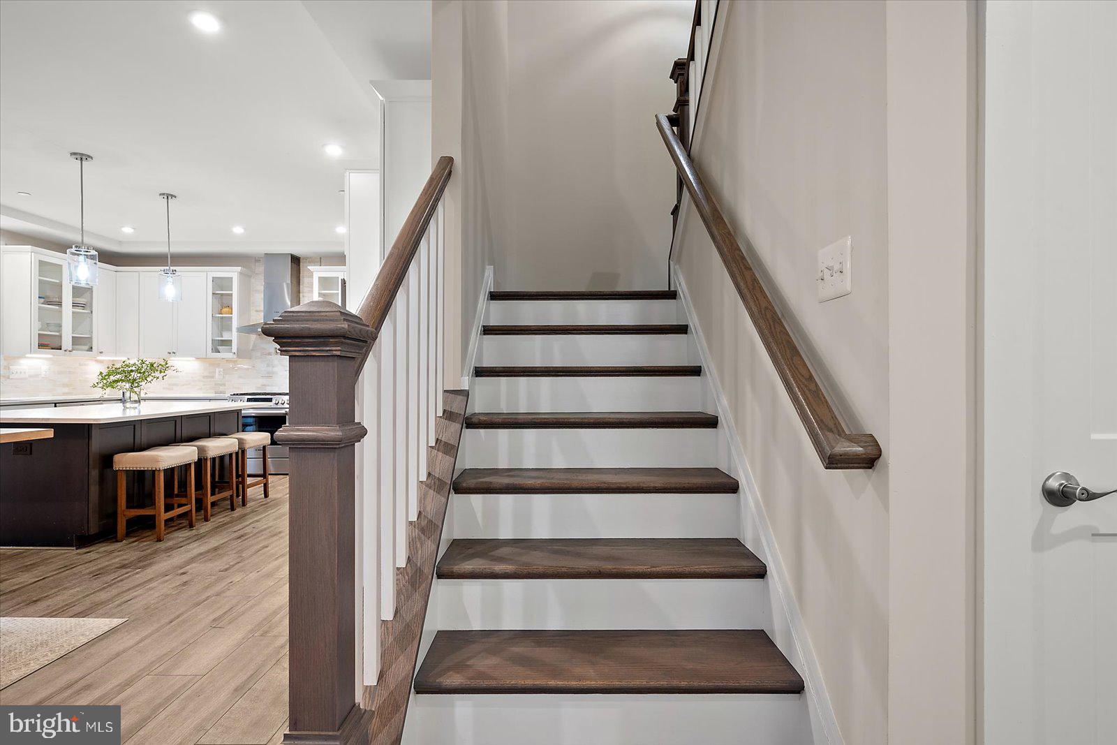 GLEN RIDDLE - Residential