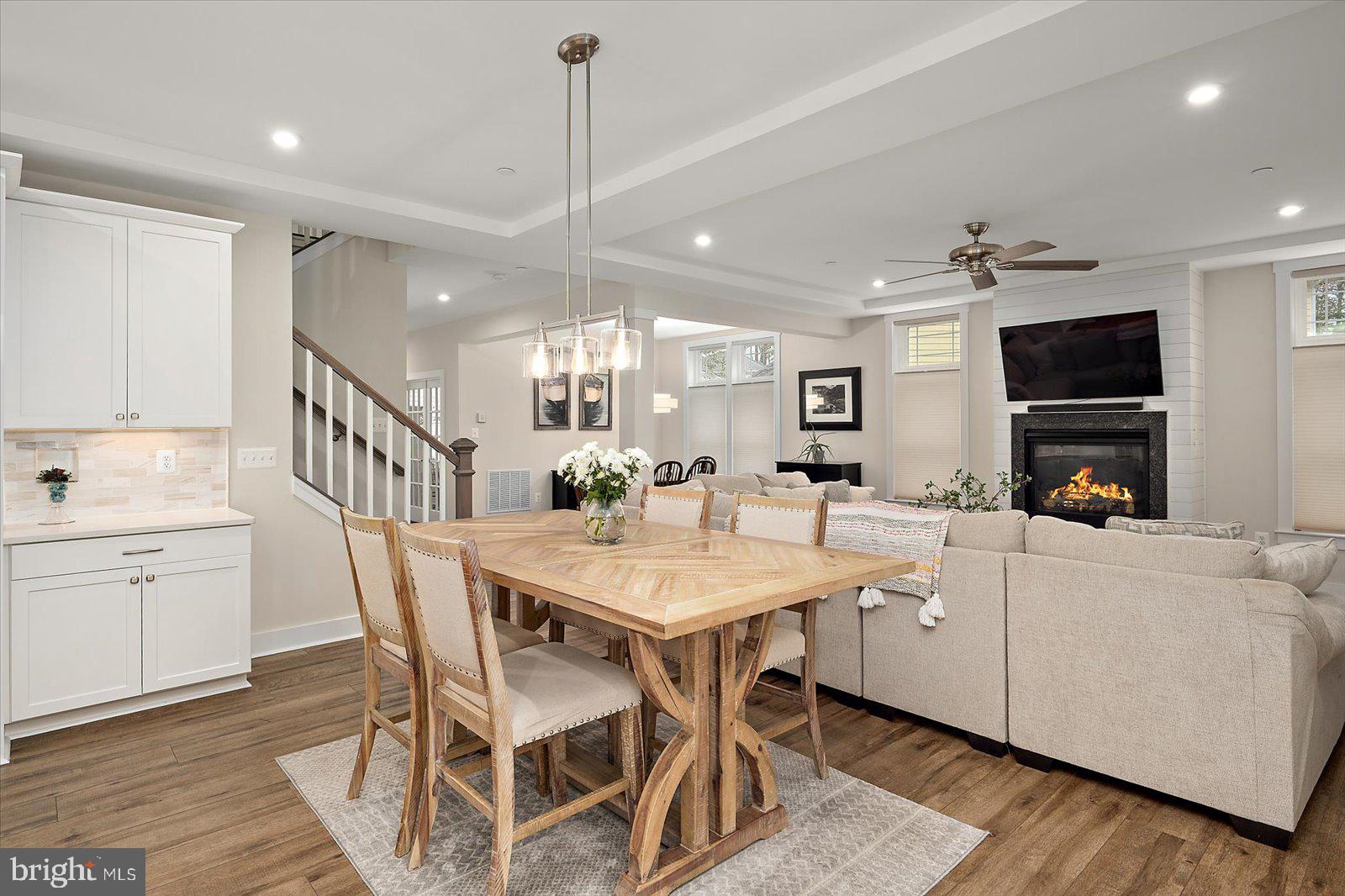 GLEN RIDDLE - Residential