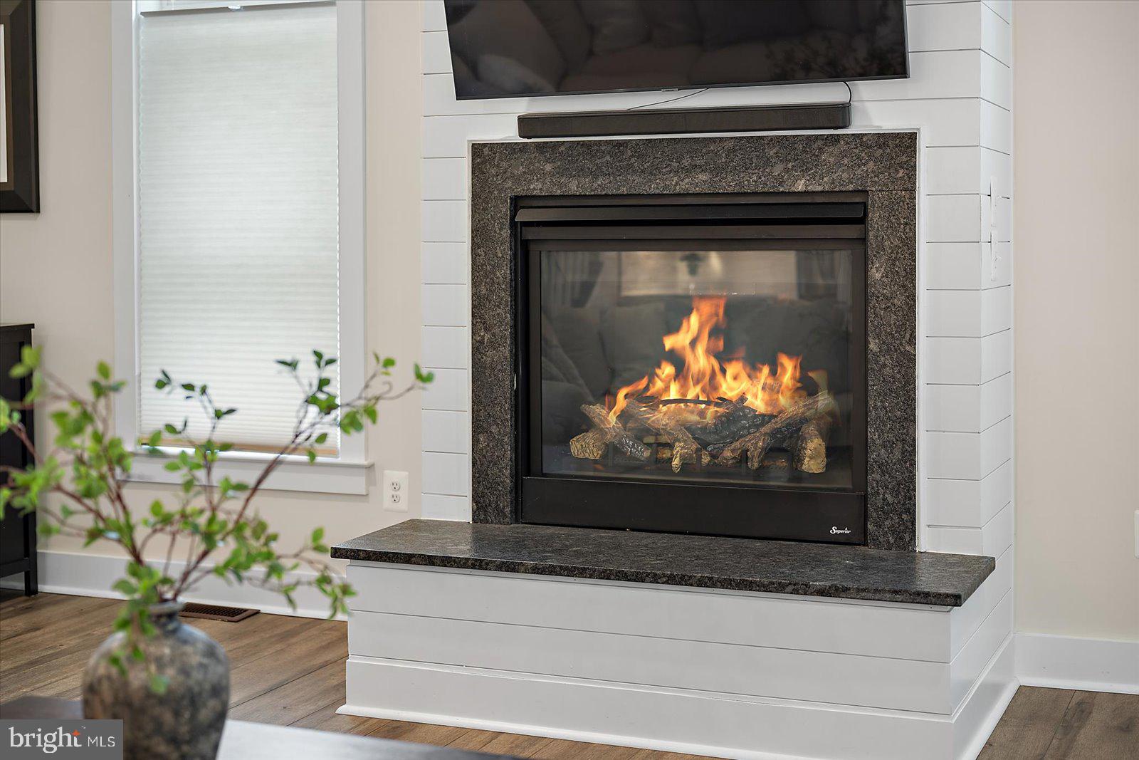 GLEN RIDDLE - Residential