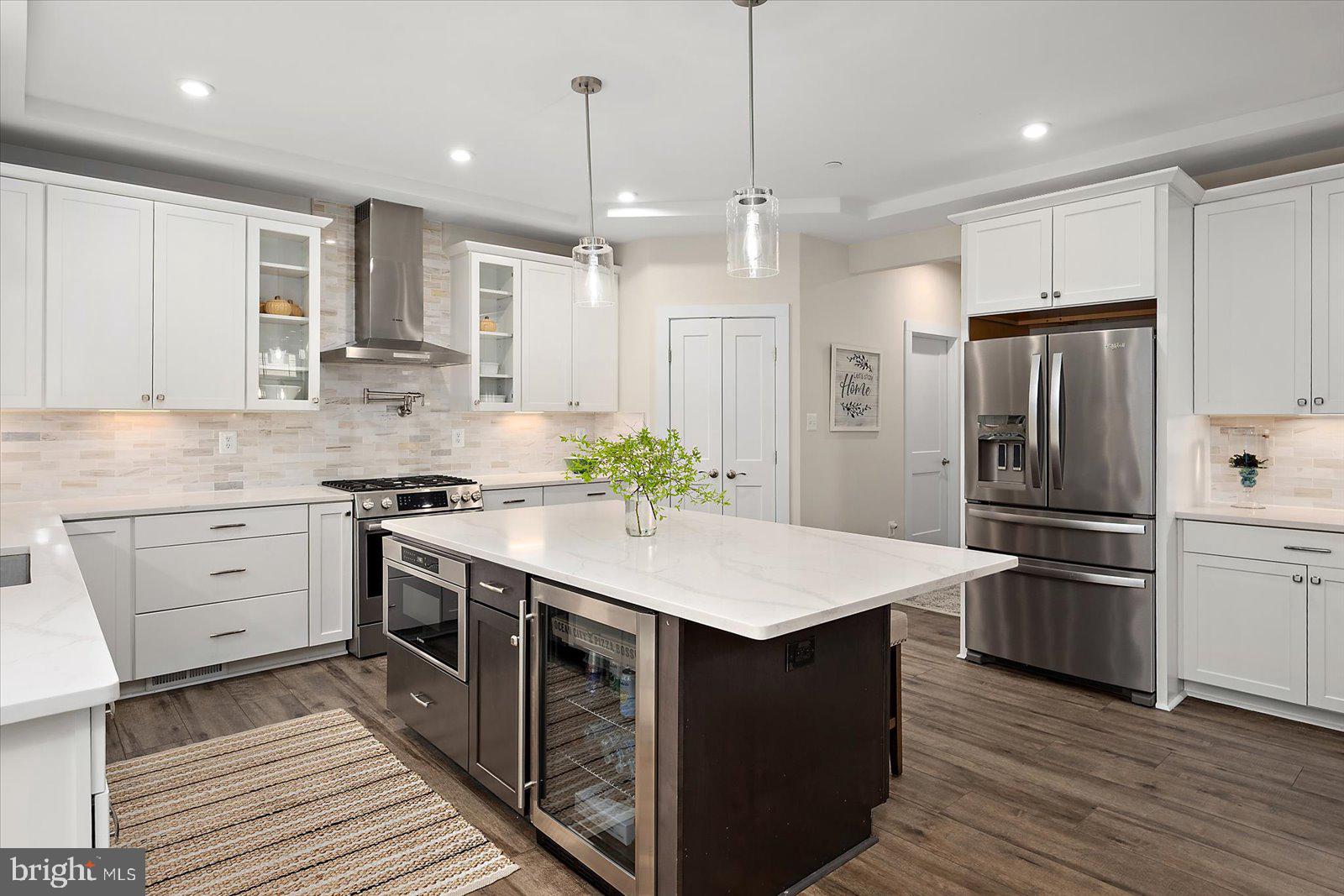 GLEN RIDDLE - Residential