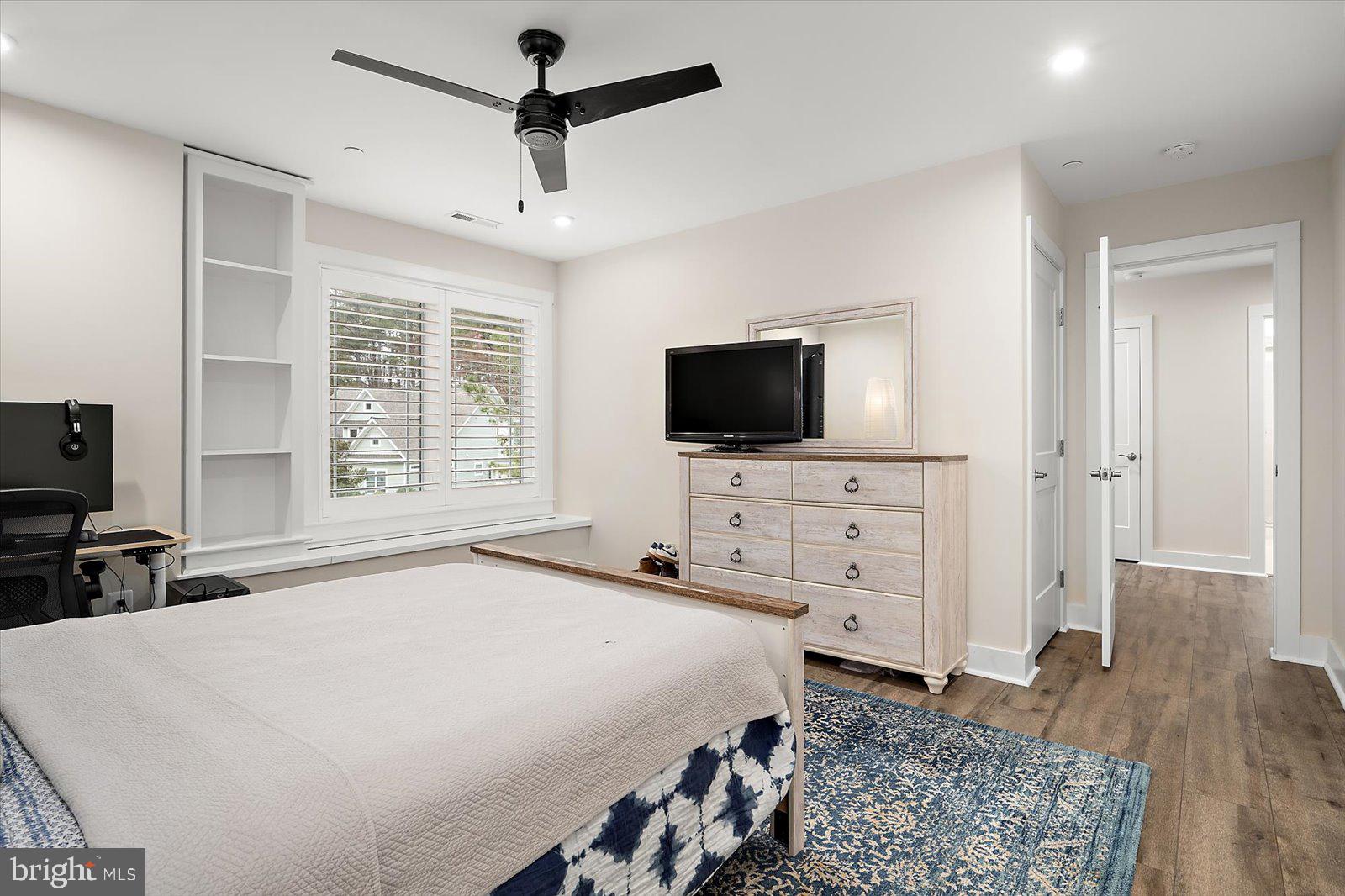 GLEN RIDDLE - Residential