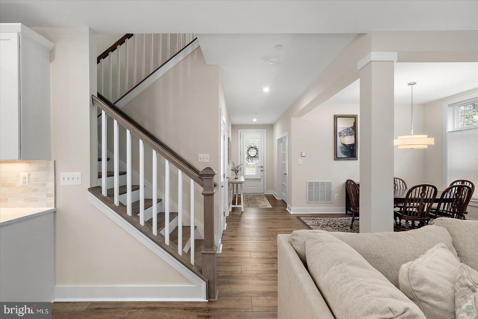 GLEN RIDDLE - Residential