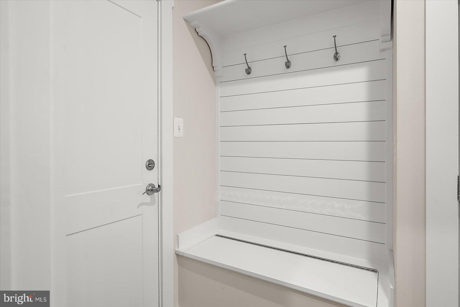 GLEN RIDDLE - Residential