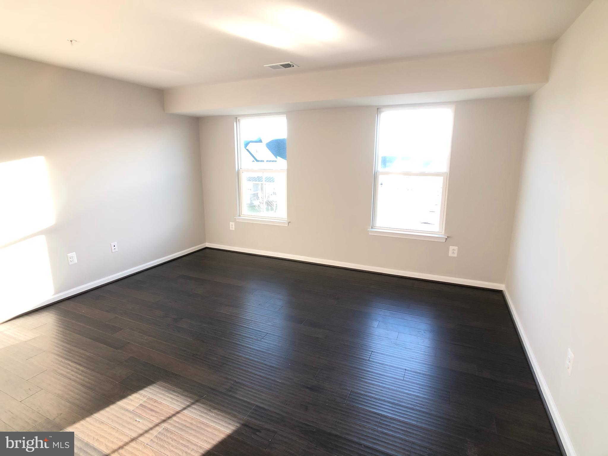 BRUNSWICK CROSSING - Residential