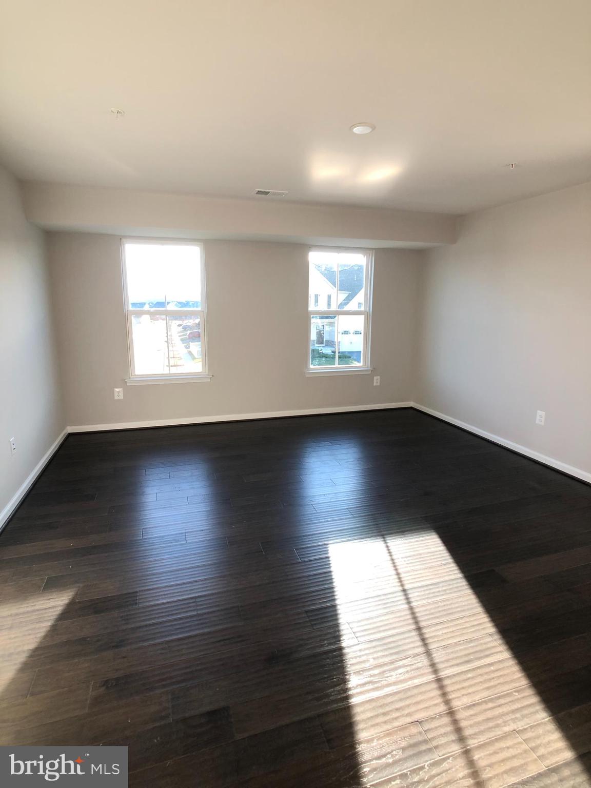 BRUNSWICK CROSSING - Residential