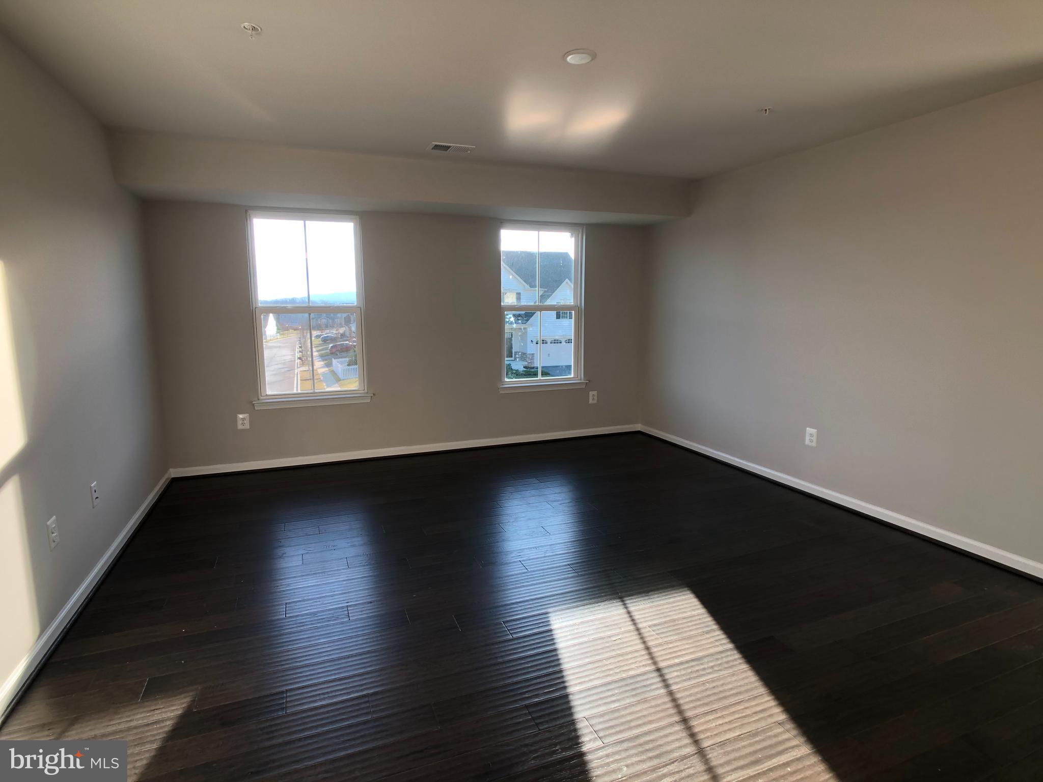 BRUNSWICK CROSSING - Residential