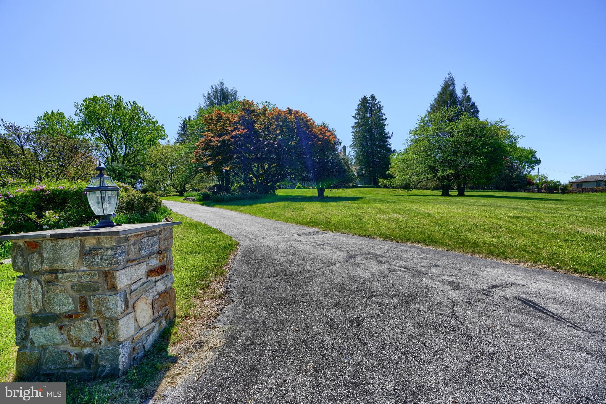 HAMPTON - Residential