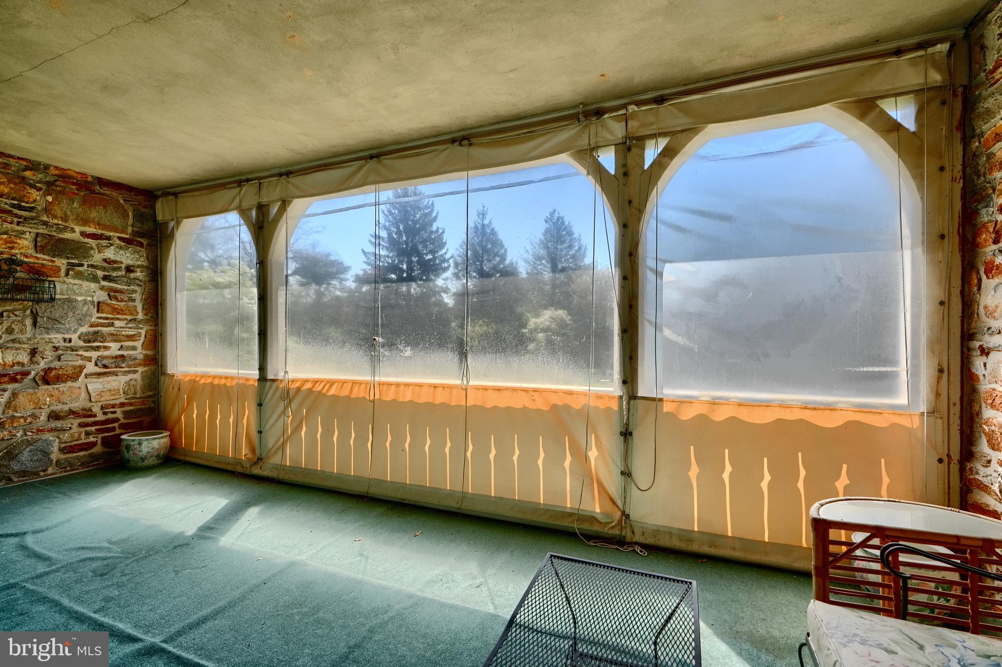 HAMPTON - Residential