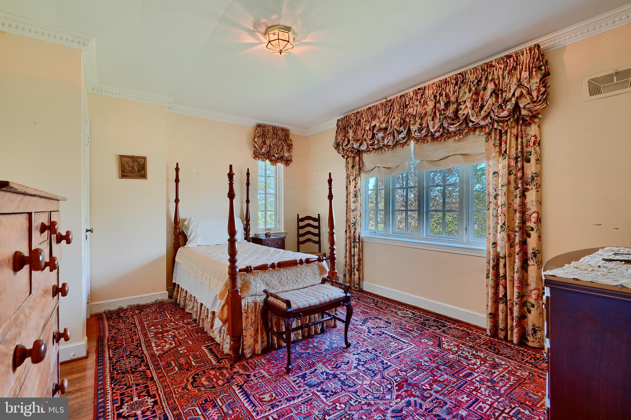 HAMPTON - Residential