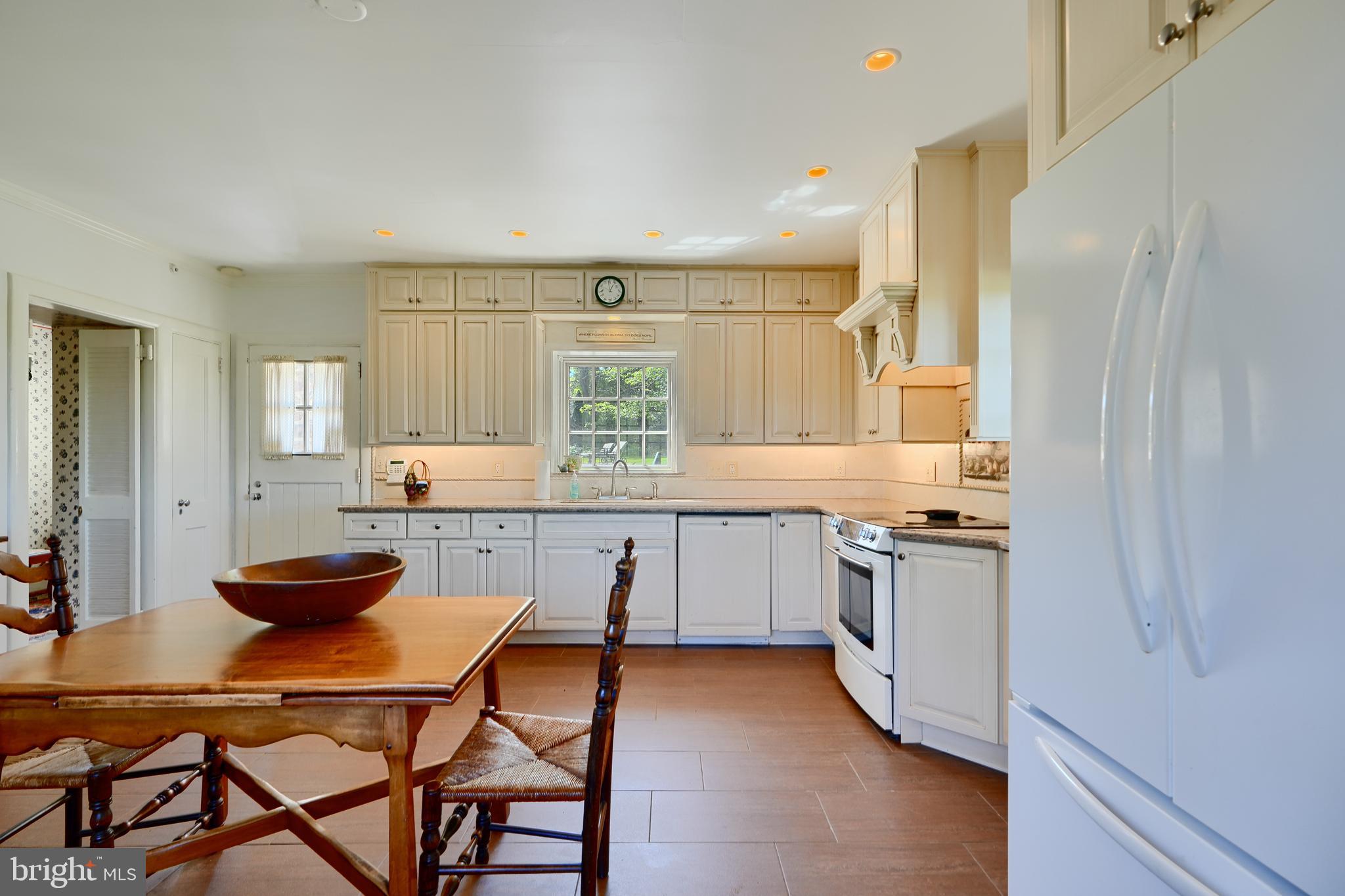 HAMPTON - Residential