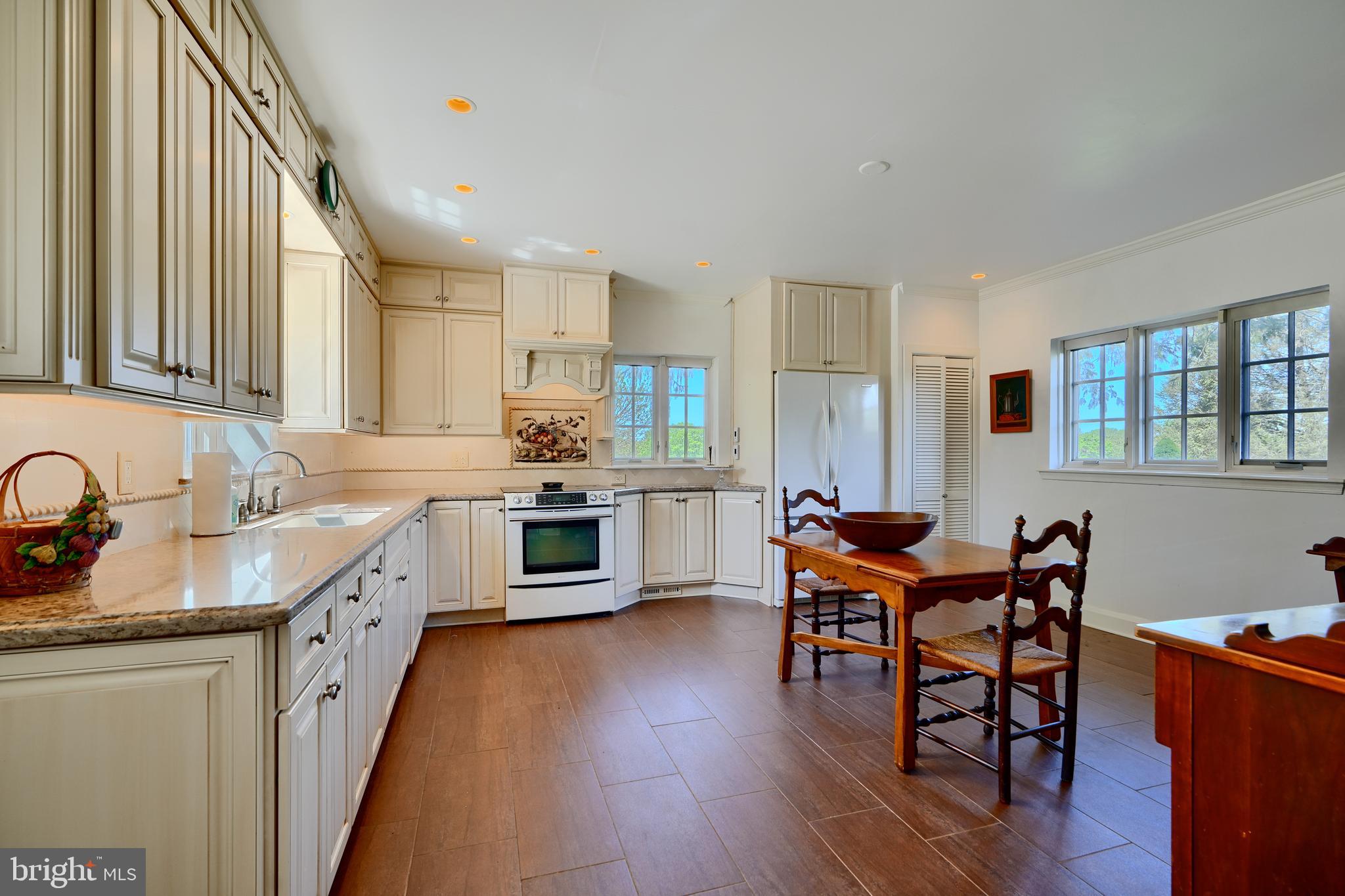 HAMPTON - Residential