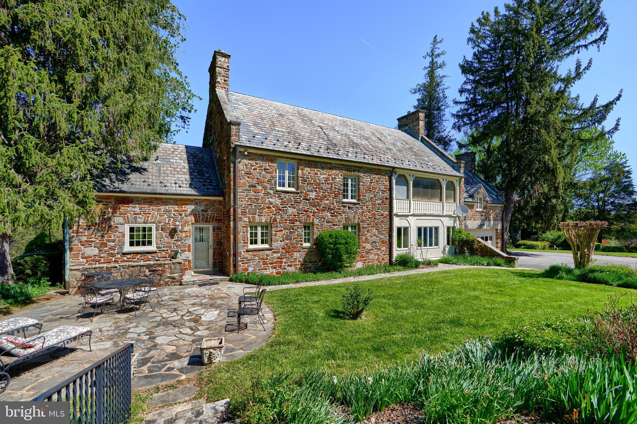 HAMPTON - Residential