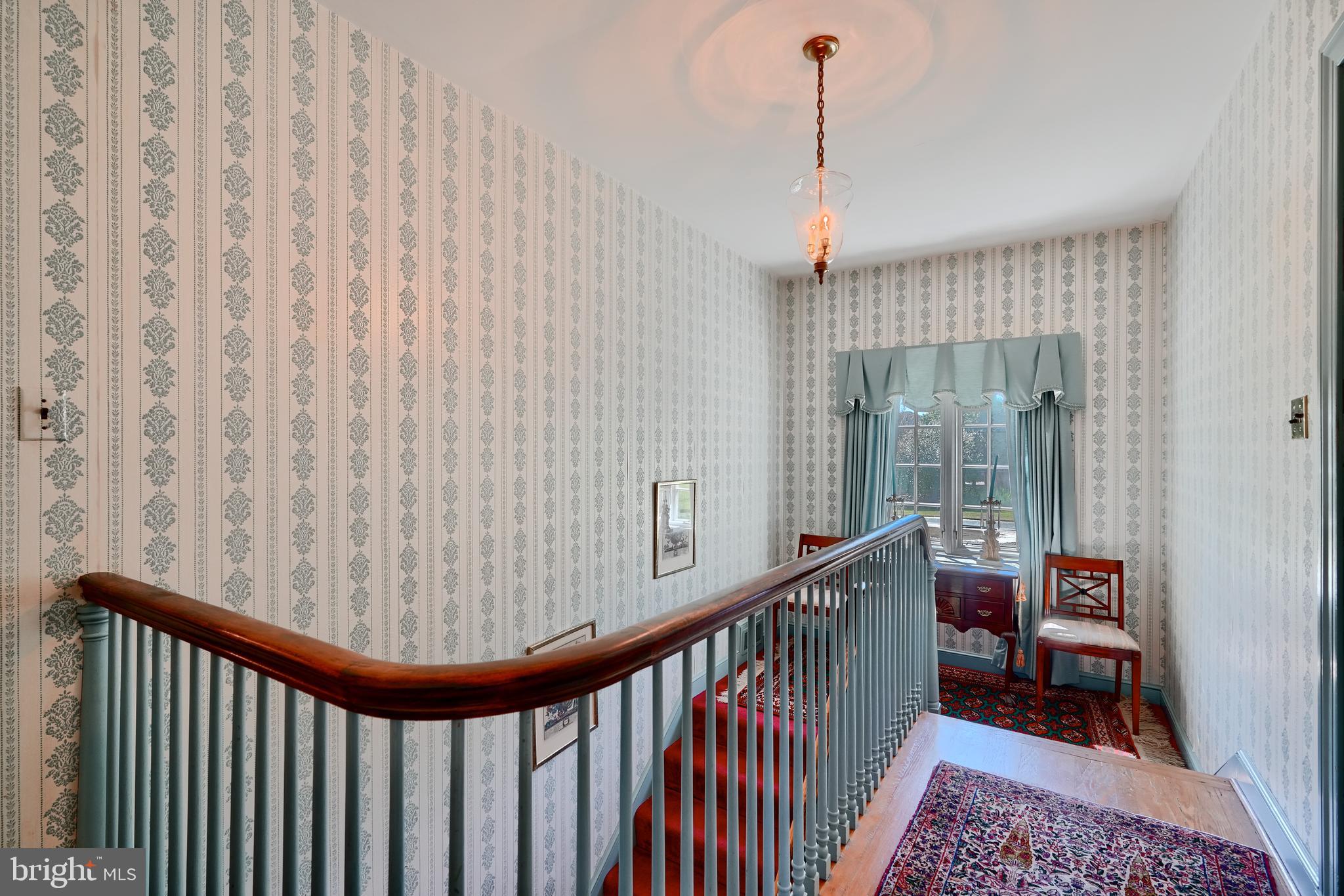 HAMPTON - Residential