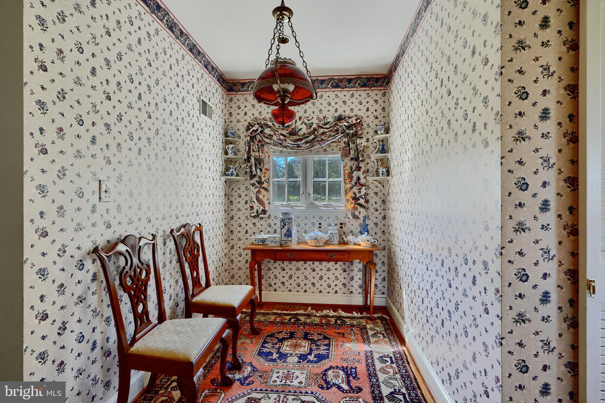 HAMPTON - Residential