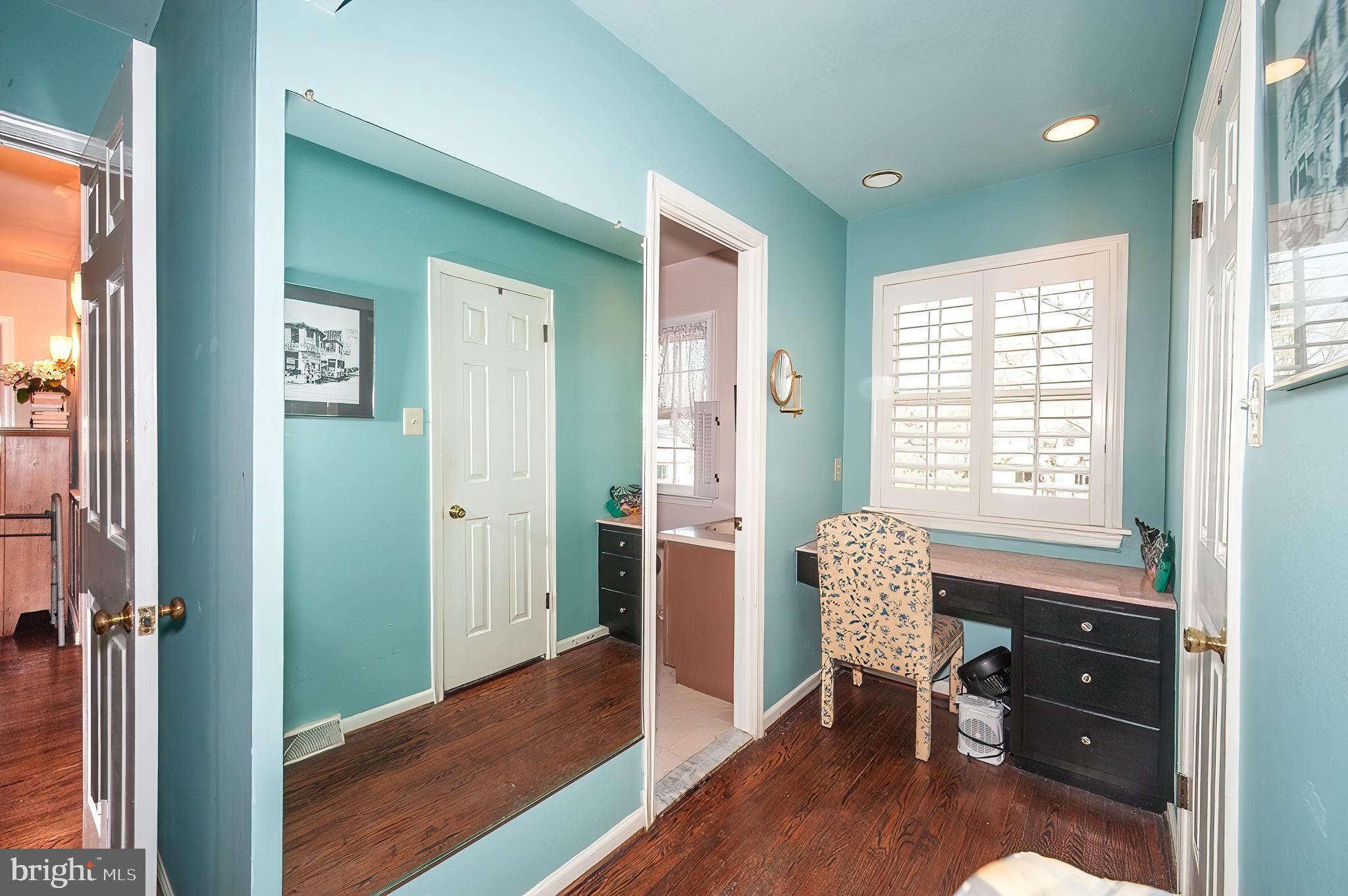 GLENHARDIE - Residential