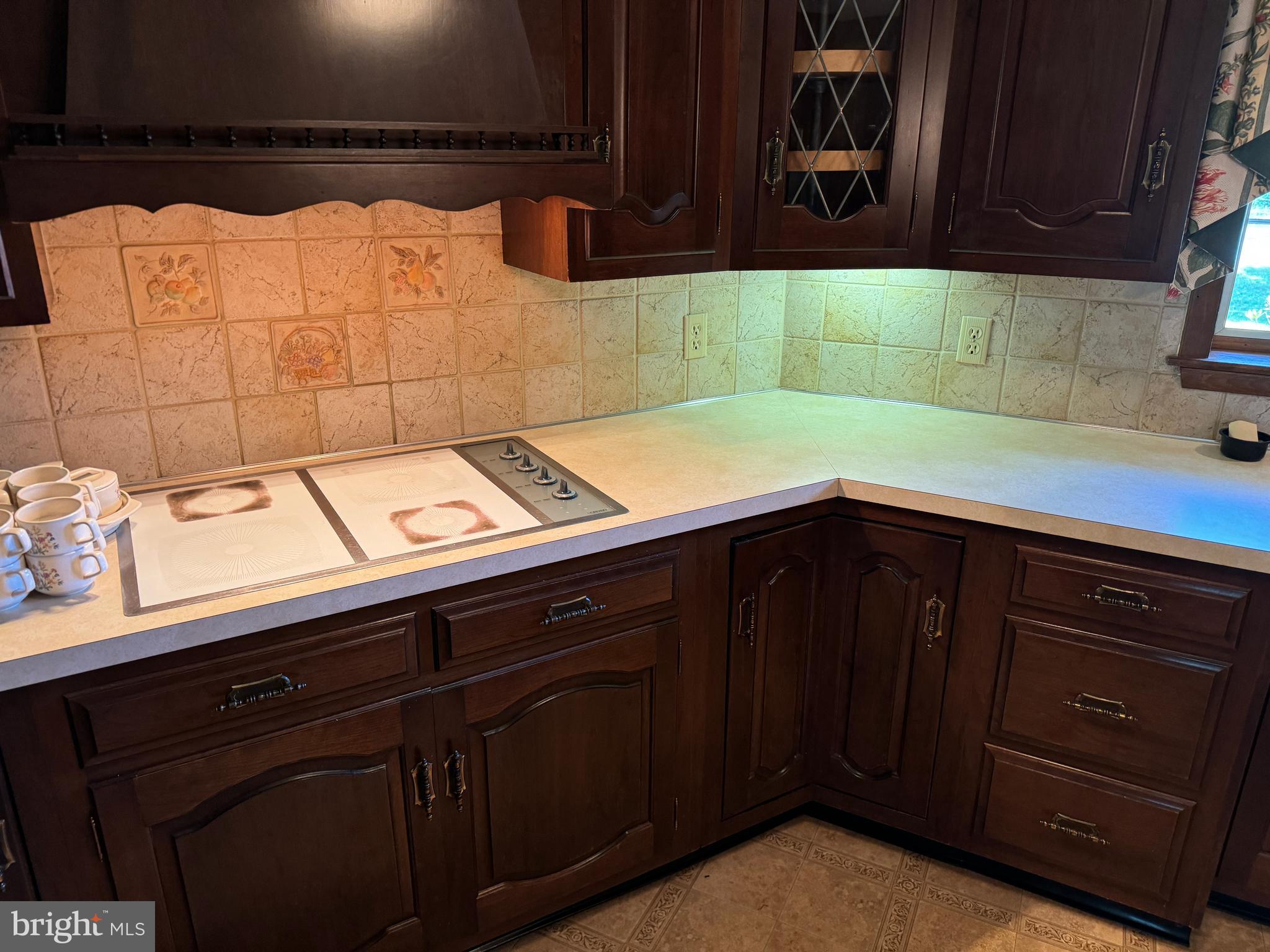 VAN LEAR - Residential