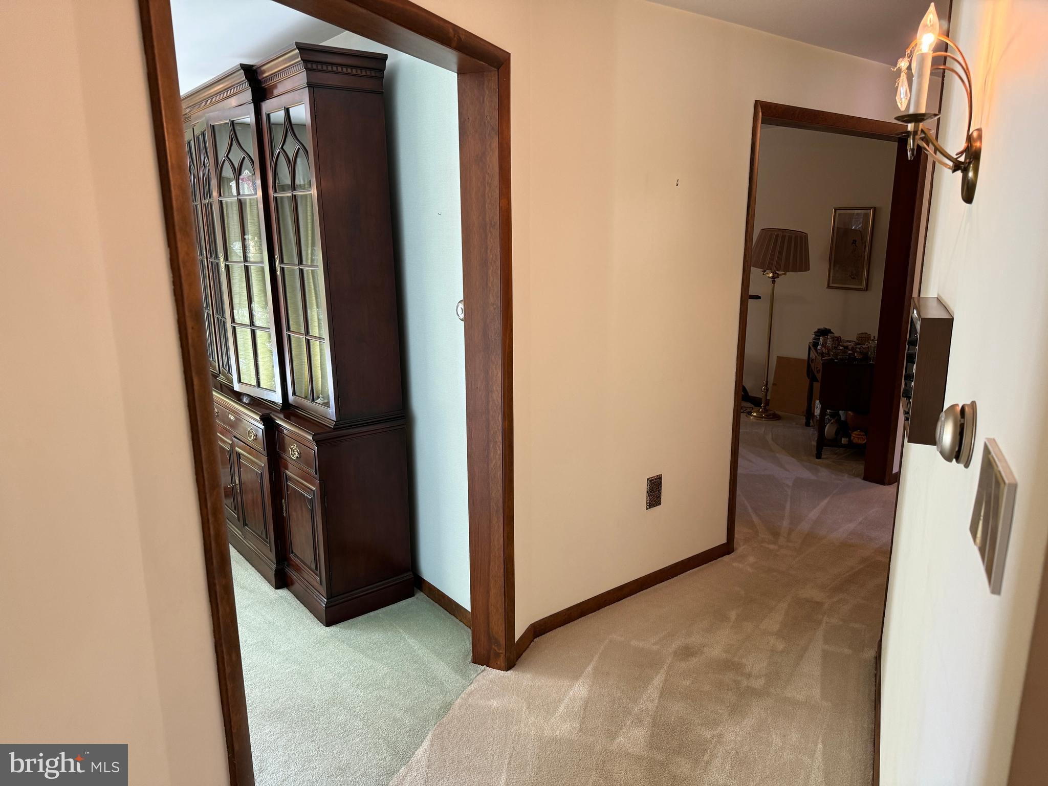 VAN LEAR - Residential