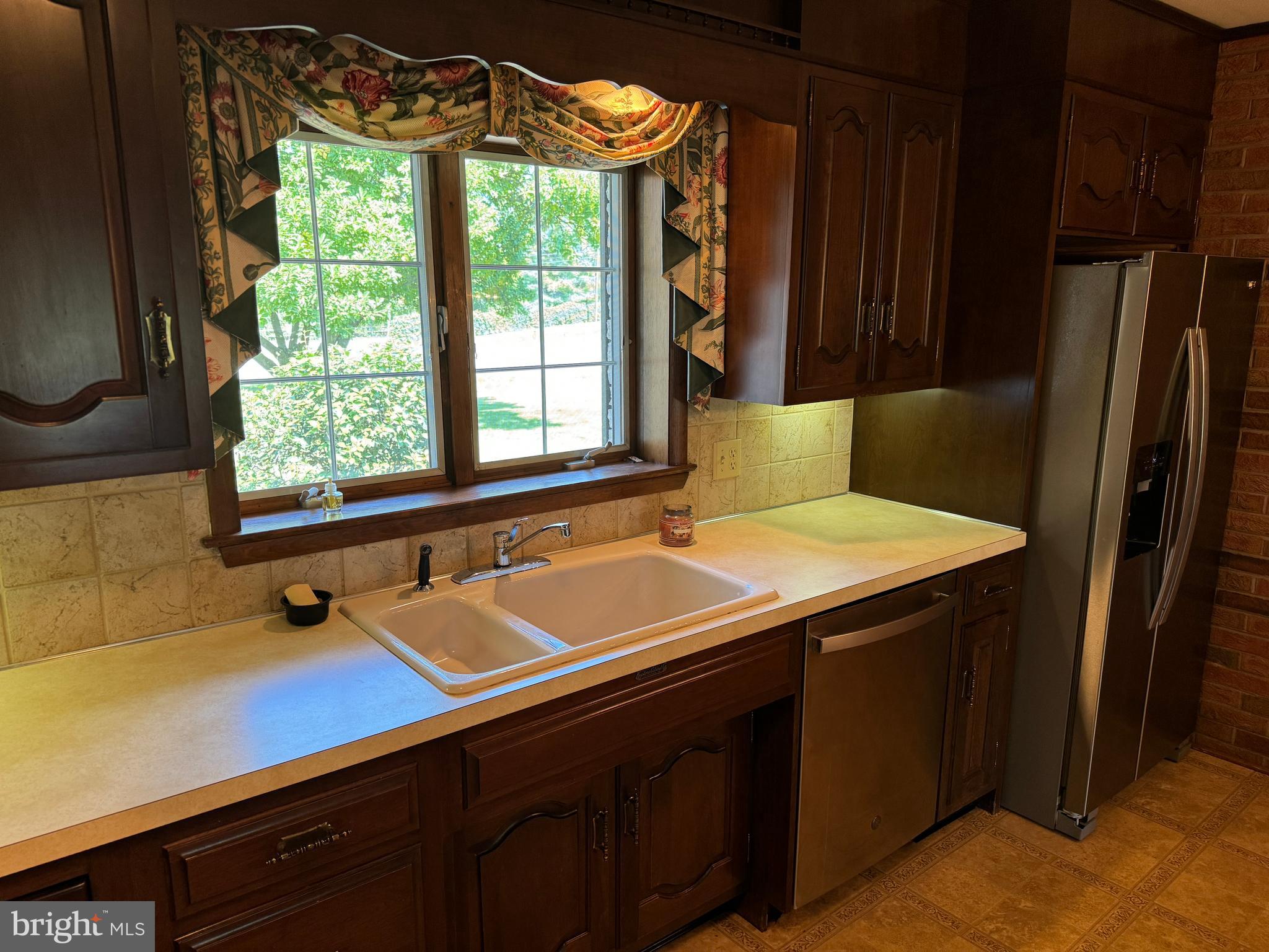 VAN LEAR - Residential