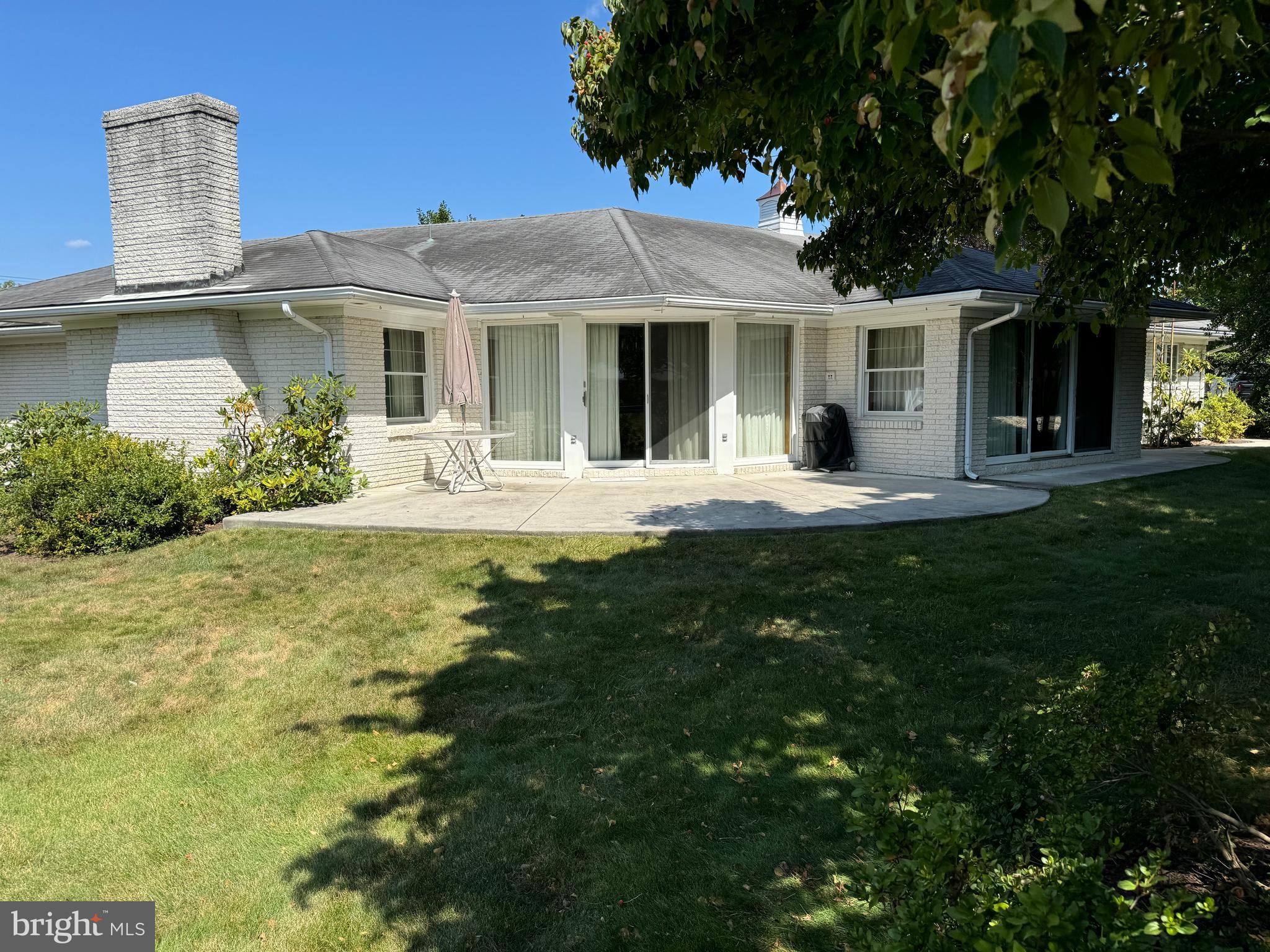 VAN LEAR - Residential