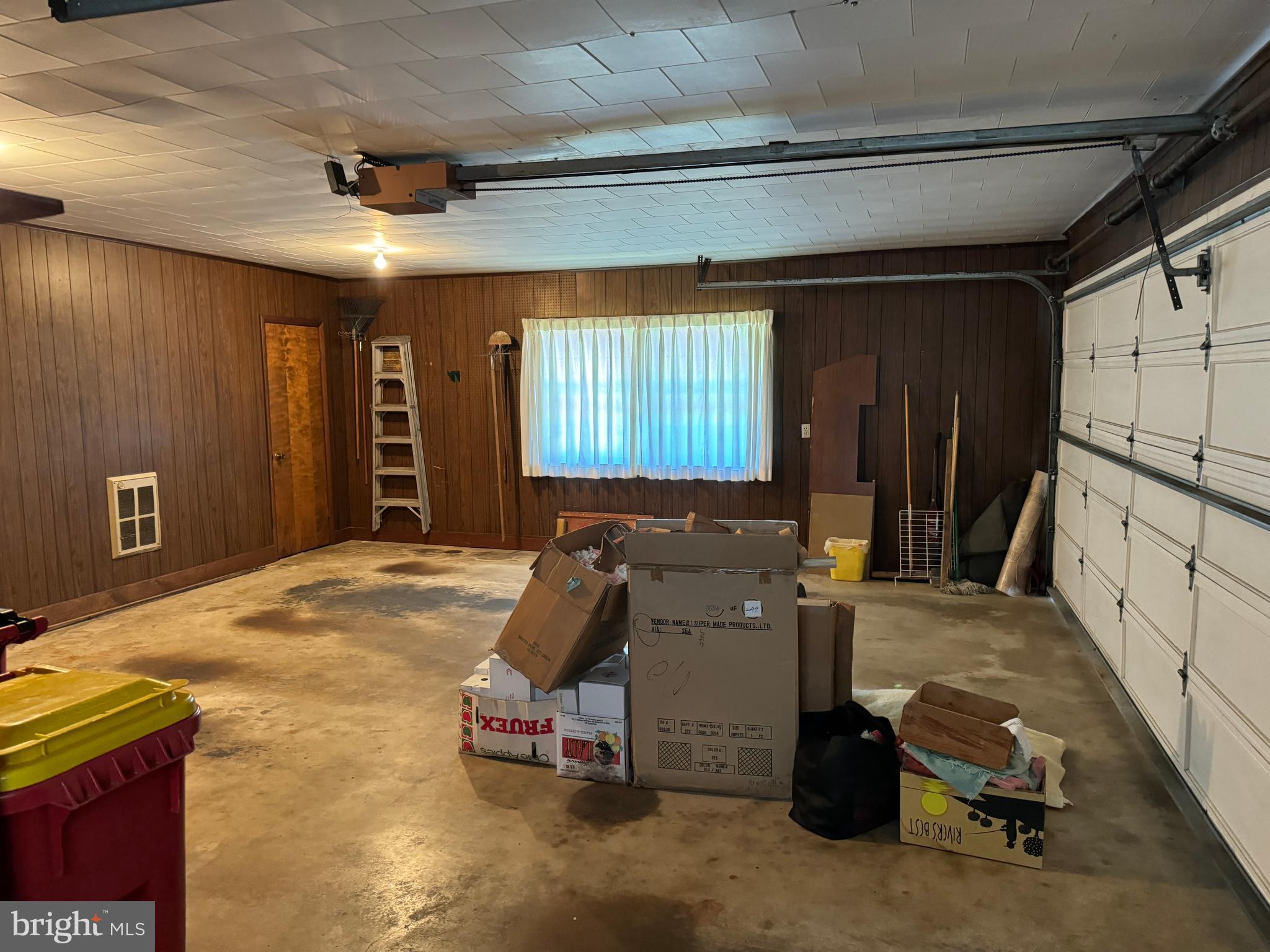 VAN LEAR - Residential