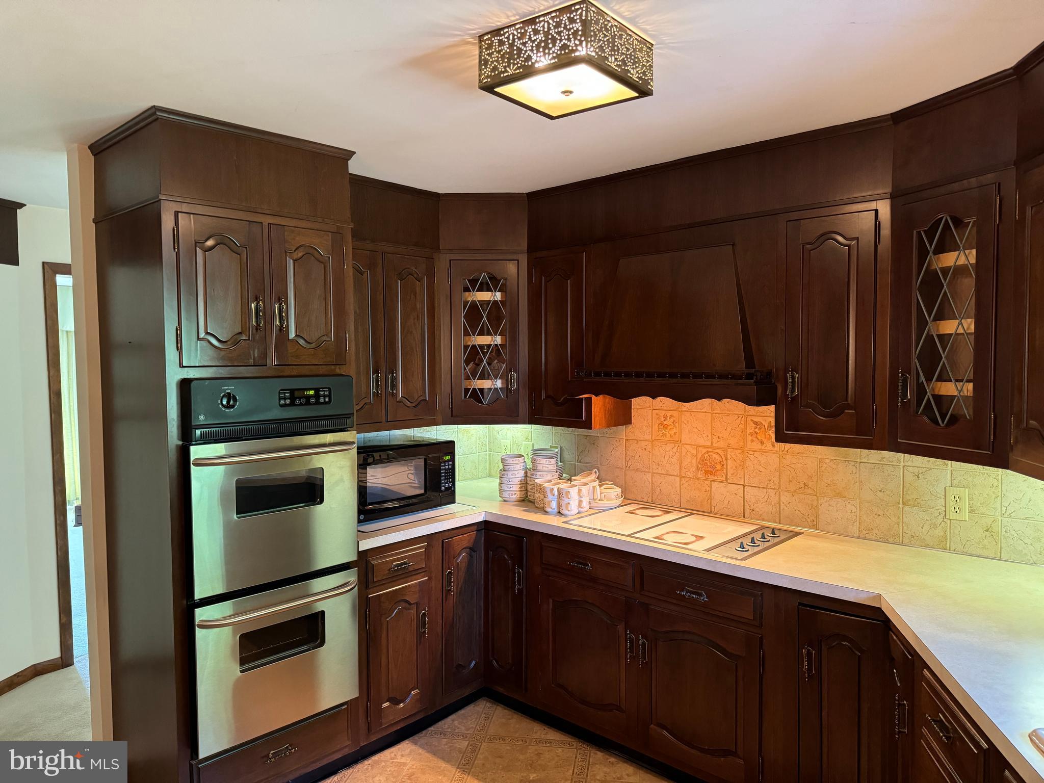 VAN LEAR - Residential