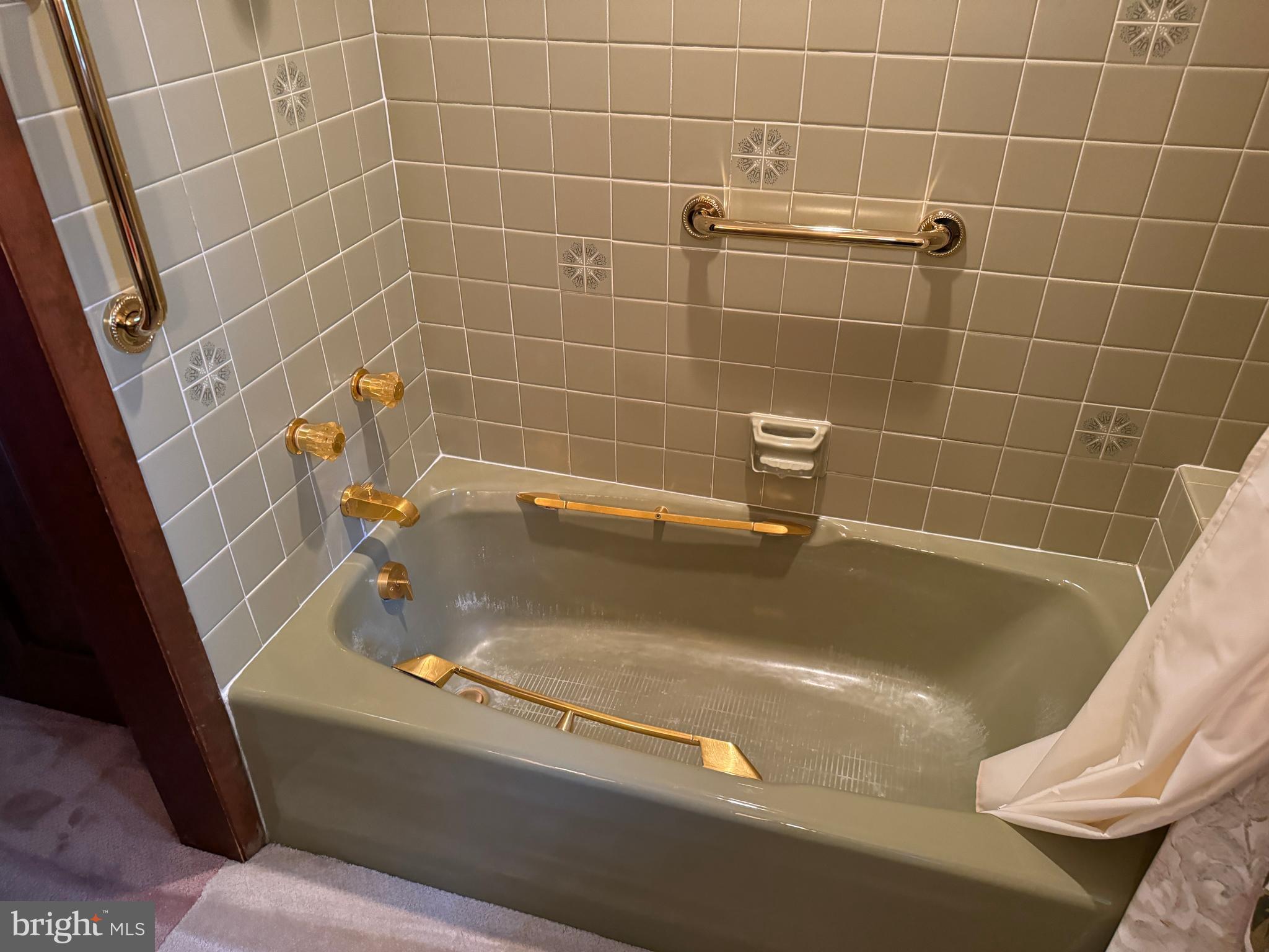 VAN LEAR - Residential