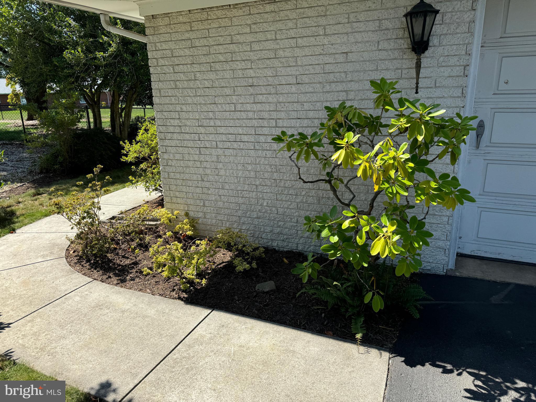 VAN LEAR - Residential