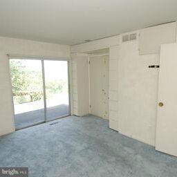 WINCHESTER PARK - Residential