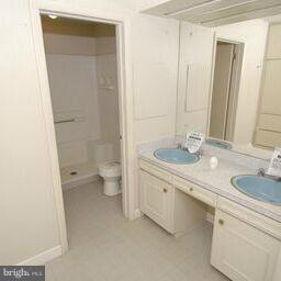 WINCHESTER PARK - Residential