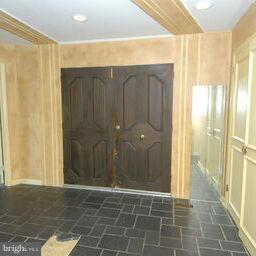 WINCHESTER PARK - Residential